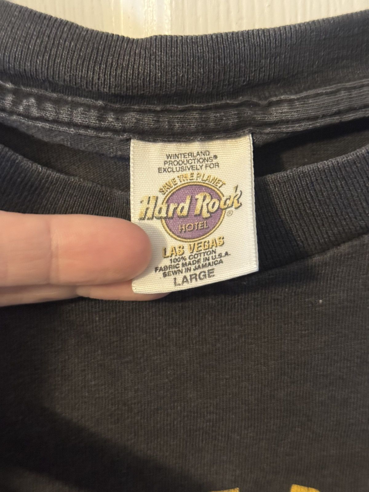 Hard Rock Cafe Vintage Hard Rock Las Vegas Save the World Tee Size US L / EU 52-54 / 3 - 3 Thumbnail