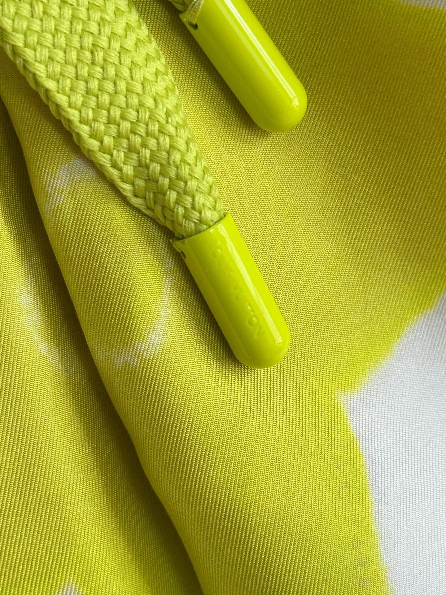 Louis Vuitton Louis Vuitton White Yellow Ink Wash Shorts Size US 28 / EU 44 - 4 Thumbnail