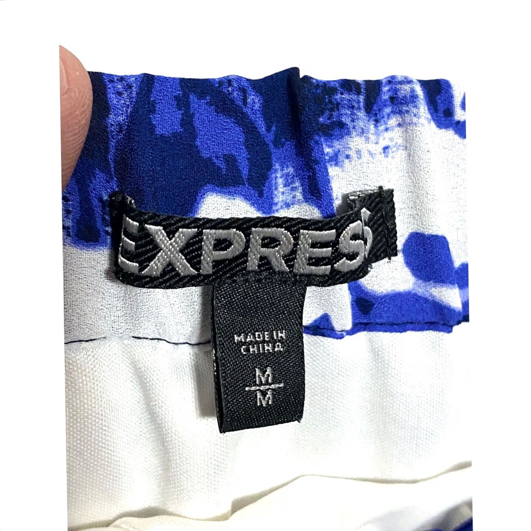 Express Express Blue Maxi Skirt Paisley Side Slit Boho Bohemian Festival Women M Maxi Skirt Women M Blue 90s/2000s-style (if applicable) Size 32" / US 10 / IT 46 - 5 Thumbnail