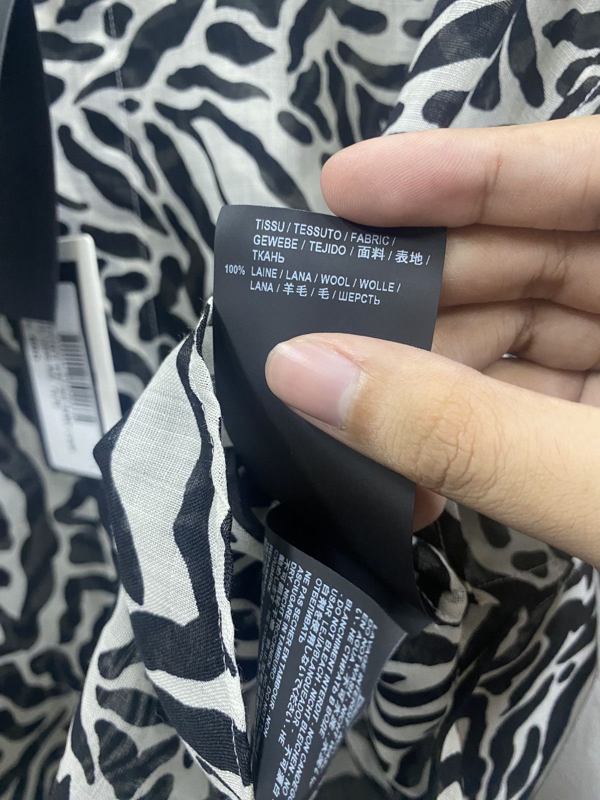 Hedi Slimane × Saint Laurent Paris × Yves Saint Laurent Saint Laurent Paris SS20 Zebra print shirt Size US S / EU 44-46 / 1 - 9 Thumbnail