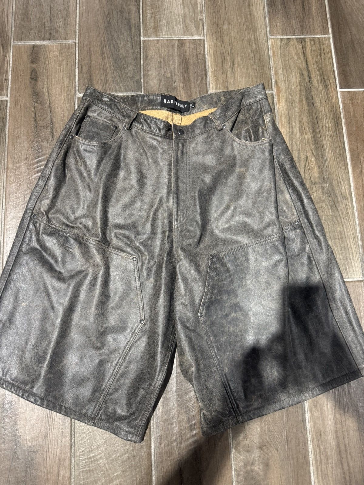 The GV Gallery GV Gallery Leather Carpenter Shorts Size US 36 / EU 52 - 1 Thumbnail