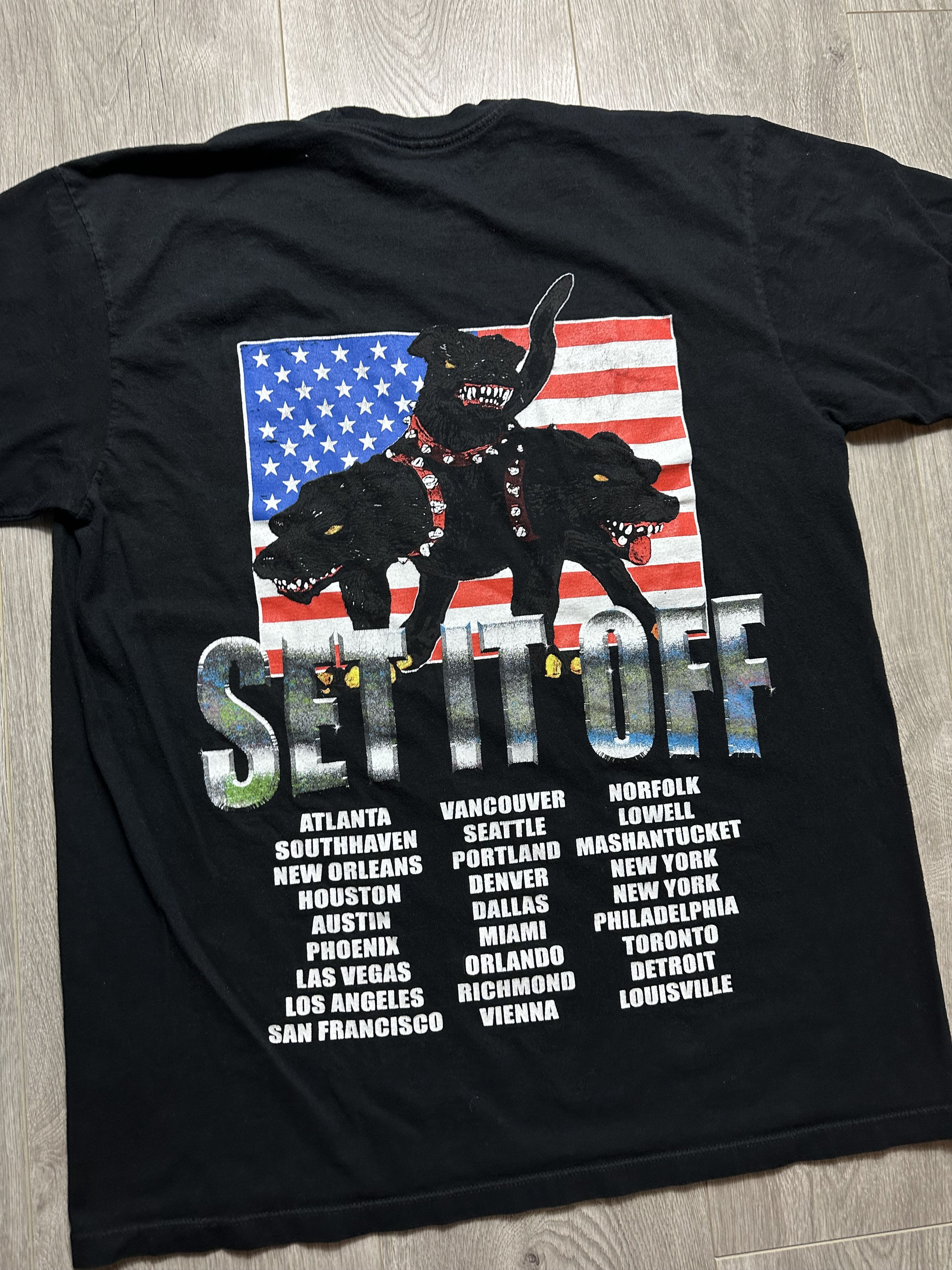 Metro Boomin Metro Boomin - BOOMINATI - SET IT OFF Tour tee Size US L / EU 52-54 / 3 - 6 Thumbnail