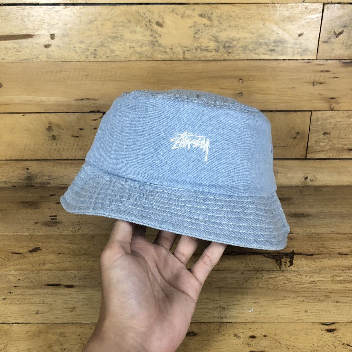 Stussy Contrast Stitch Bucket
