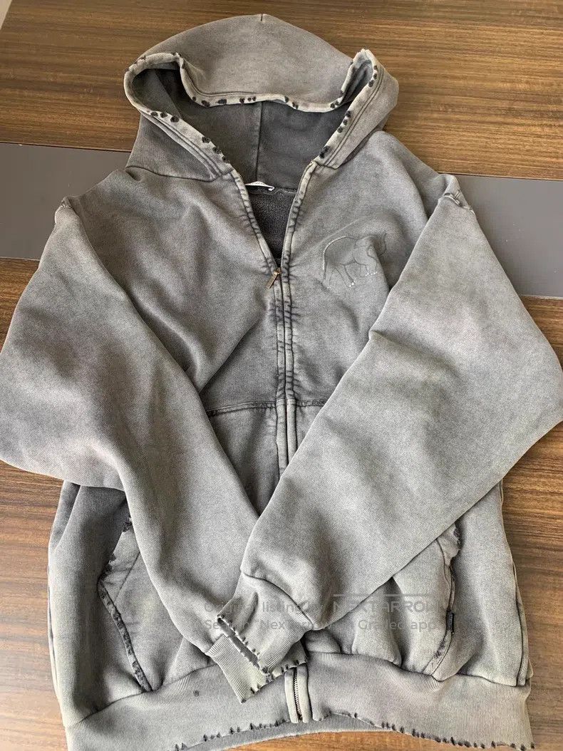 Balenciaga Balenciaga Hooded Sweatshirt Size US S / EU 44-46 / 1 - 1 Thumbnail