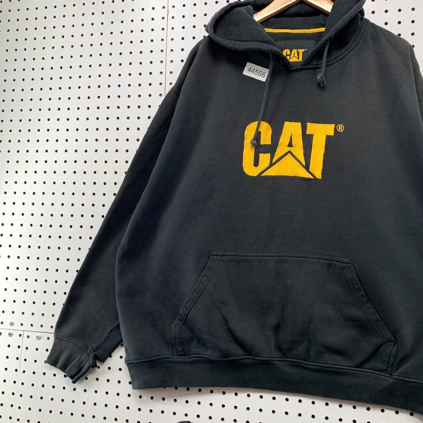 Vintage VINTAGE CAT Caterpillar Sweatshirt Mens 2XL Hoodie Faded Black Heavyweight fleece Cat Charcoal Black 2XL Mens Hoodie Size US XXL / EU 58 / 5 - 3 Thumbnail