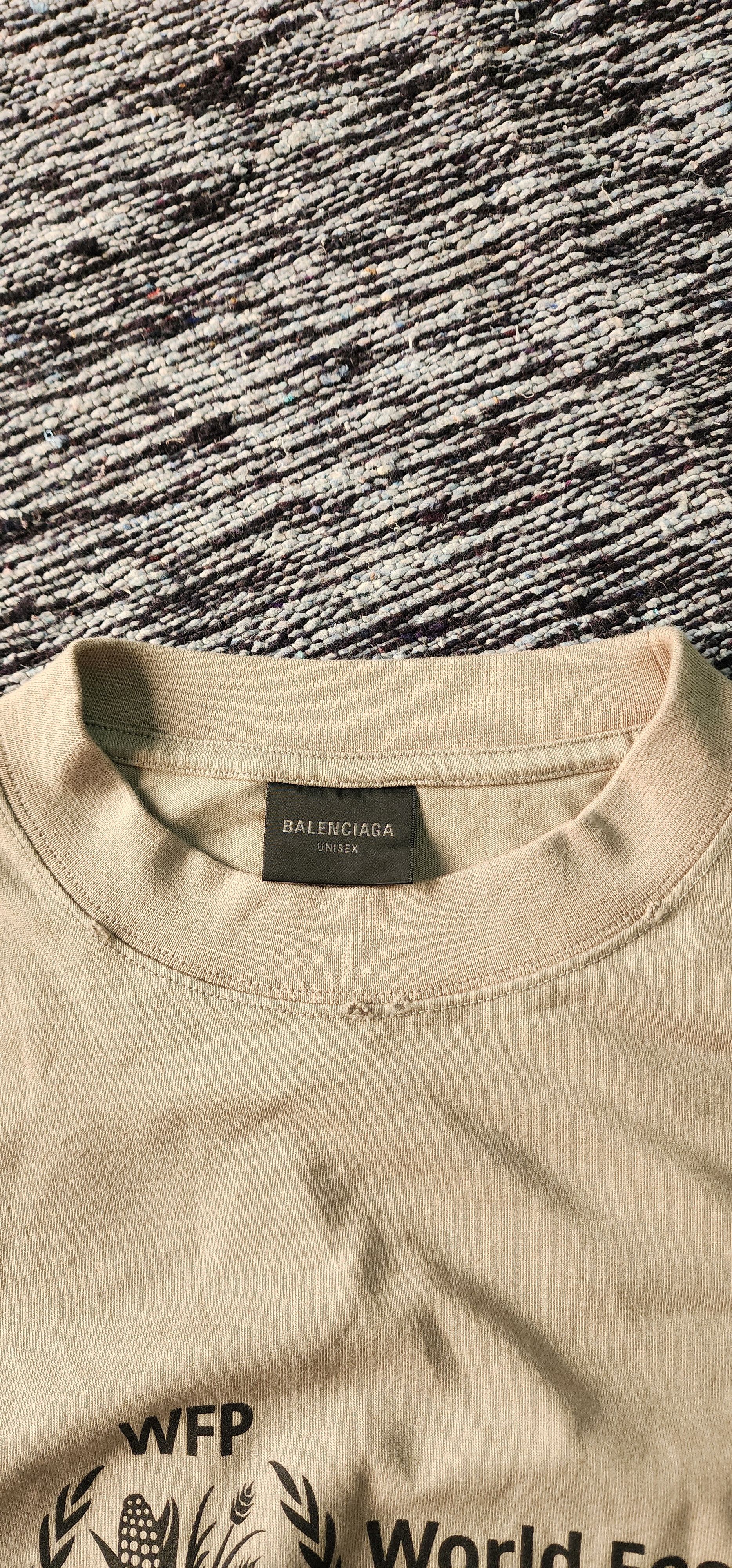Balenciaga Balenciaga × World Food Programme T-shirt Size US XS / EU 42 / 0 - 3 Thumbnail