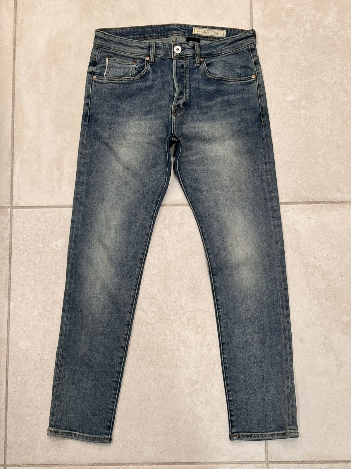 H&M Low waisted Selvedge stretch Denim Size US 33 - 1 Thumbnail