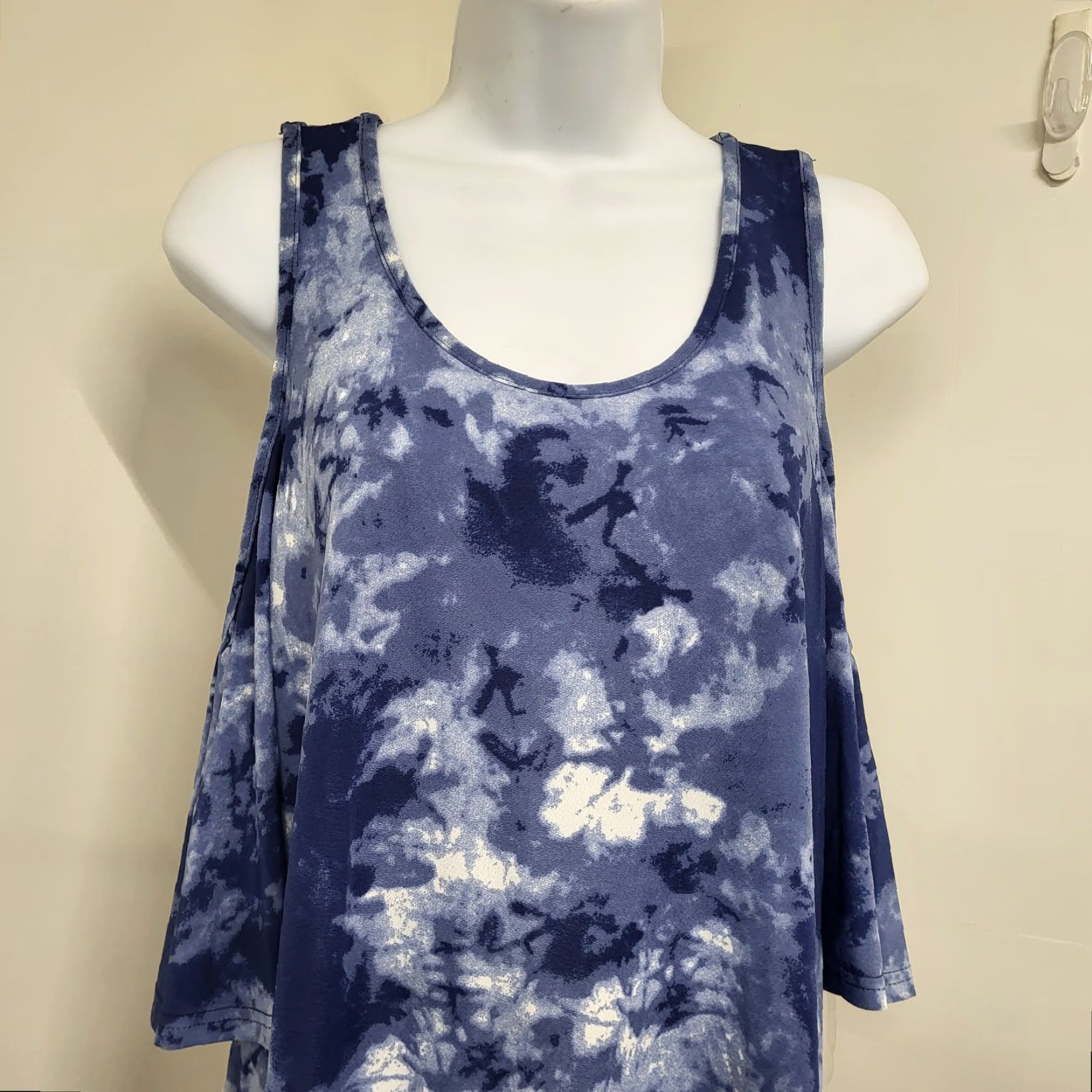 Vintage Lildy Blouse Women L/XL Cold Shoulder Tunic Top Tie Dye Blue White Floral Bohemian Beach Tropical 3/4 Sleeve Shirt Shirt Womens Ladies Clothing NWT Size L / US 10 / IT 46 - 4 Thumbnail