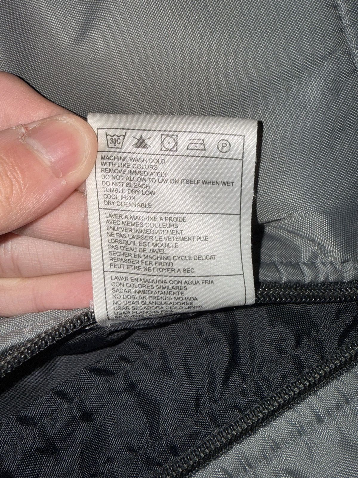 Nike Vintage Nike Ski Jacket – Size M – Y2K Size US L / EU 52-54 / 3 - 4 Thumbnail