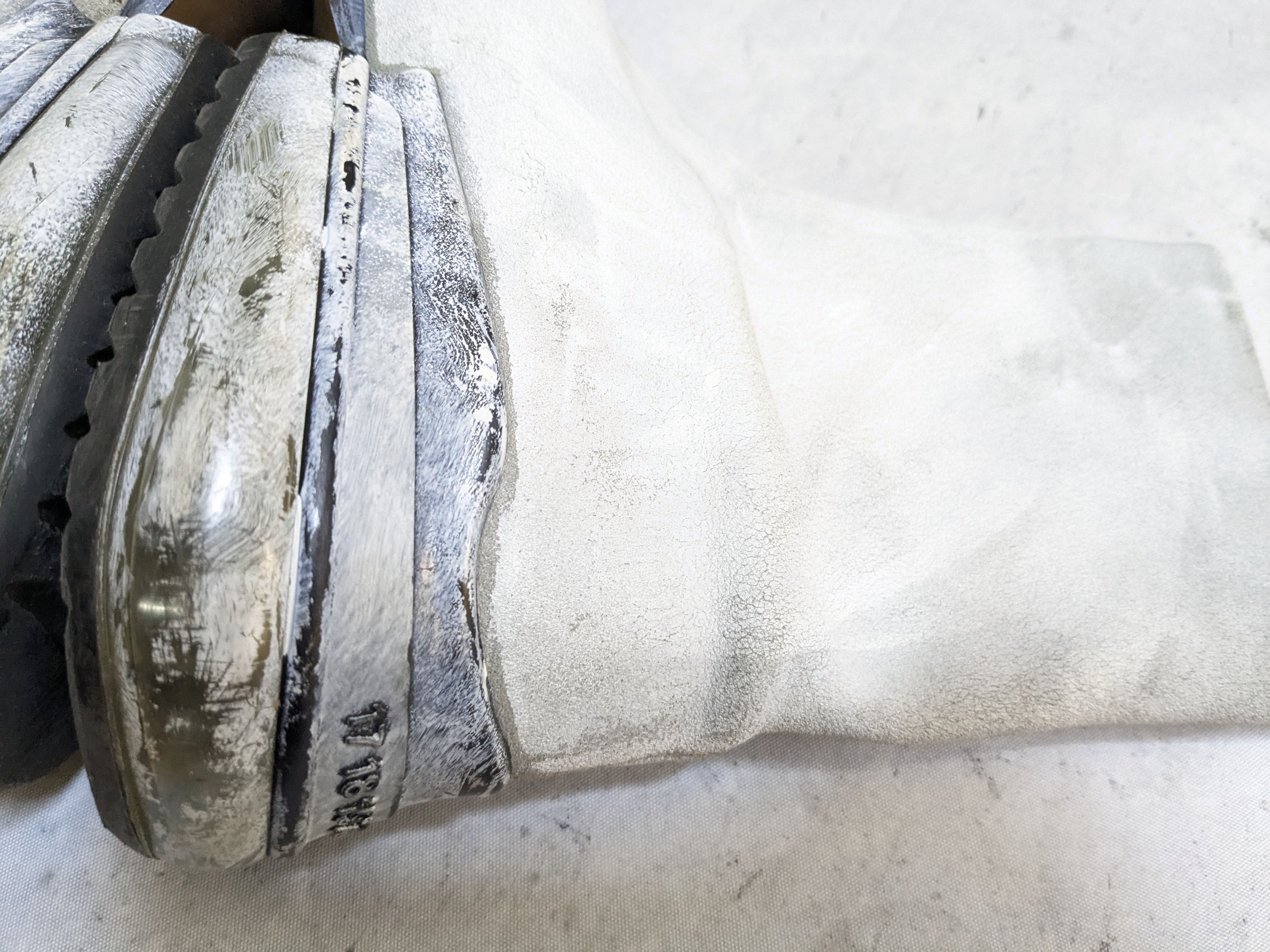Maison Margiela Maison Margiela Tabi Boots White 11 44 Painted Leather Size US 11 / EU 44 - 10 Thumbnail