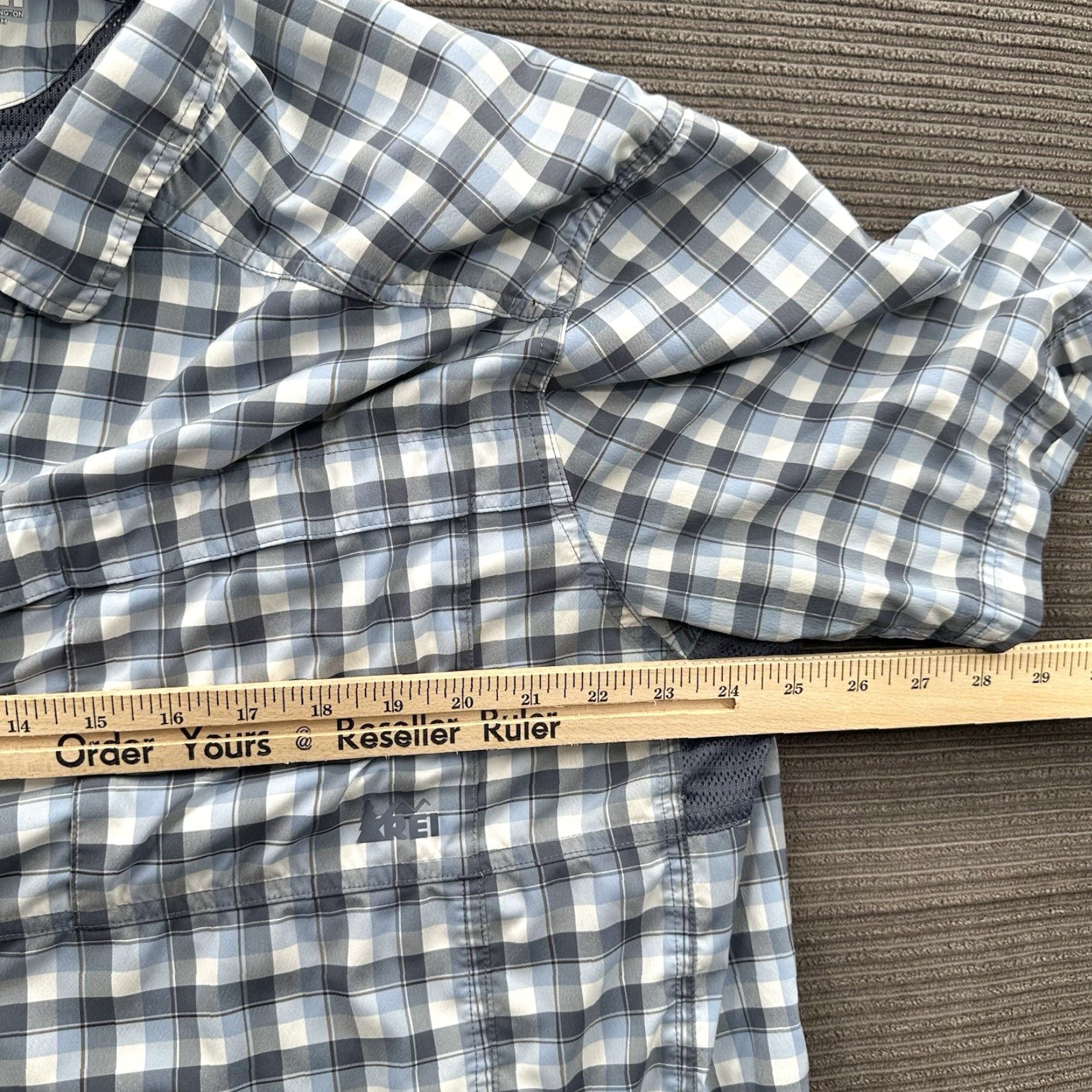 Vintage REI Shirt Men XL Blue Plaid Polyester Button Up Vented Outdoor Hiking Exploring Shirt Size US XL / EU 56 / 4 - 4 Thumbnail
