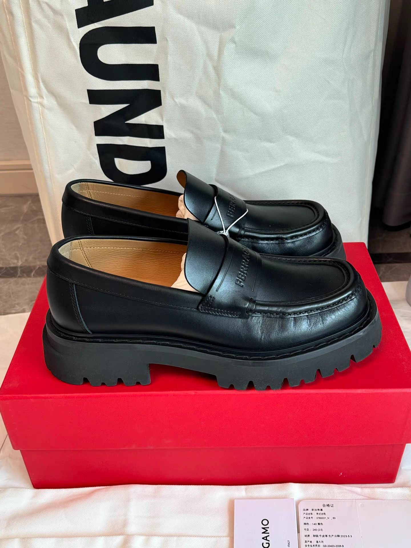Salvatore Ferragamo FERRAGAMO Platform Slip-On Loafers K6 Size US 7 / EU 40 - 7 Thumbnail