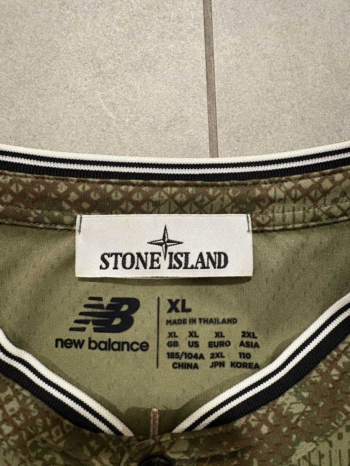New Balance × Stone Island NB x Stone Island Football Kit Size US XL / EU 56 / 4 - 4 Thumbnail
