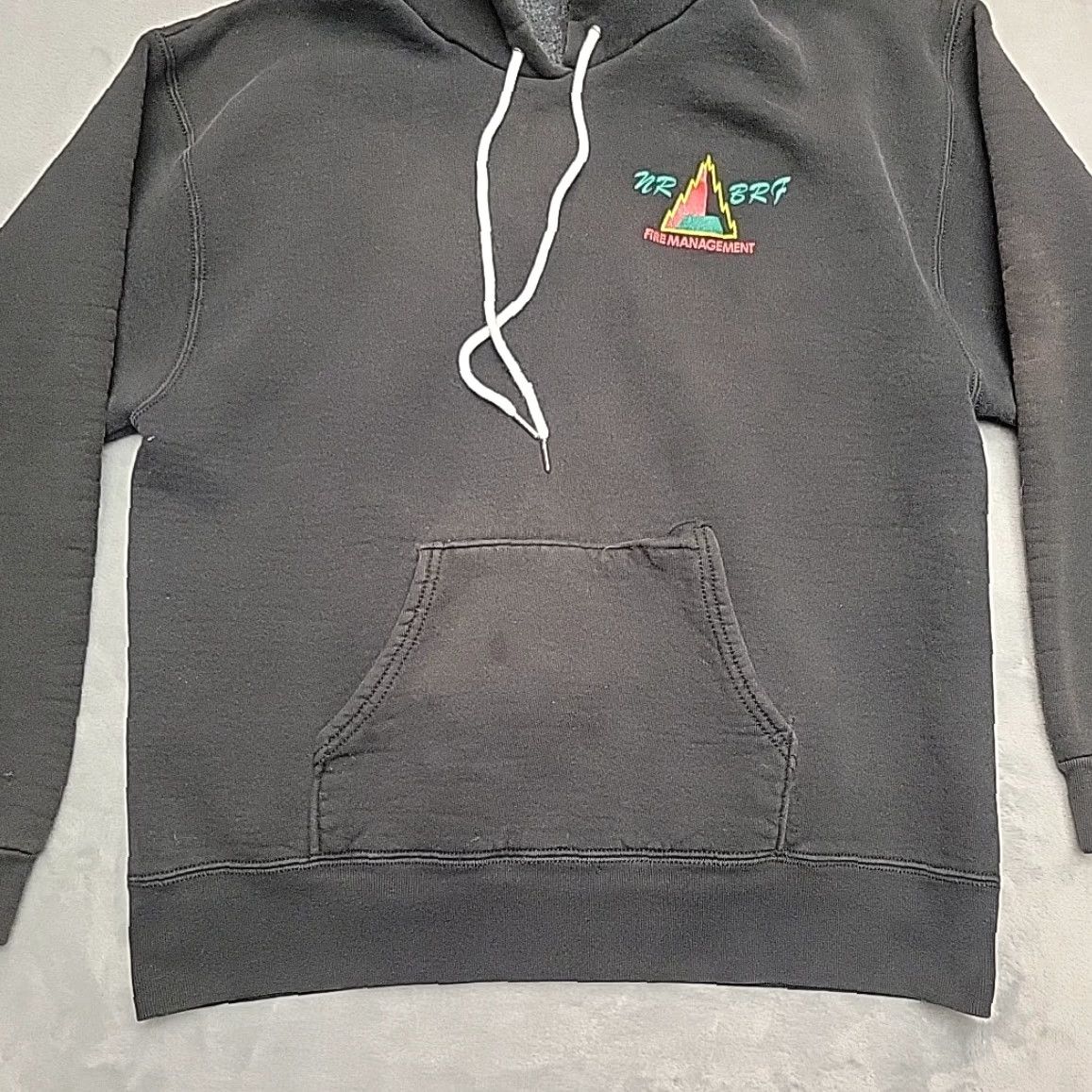 Vintage VTG Wildland Fire Fighter Hoodie Mens M Black Hooded Sweatshirt Northern Rockies Size US M / EU 48-50 / 2 - 2 Thumbnail
