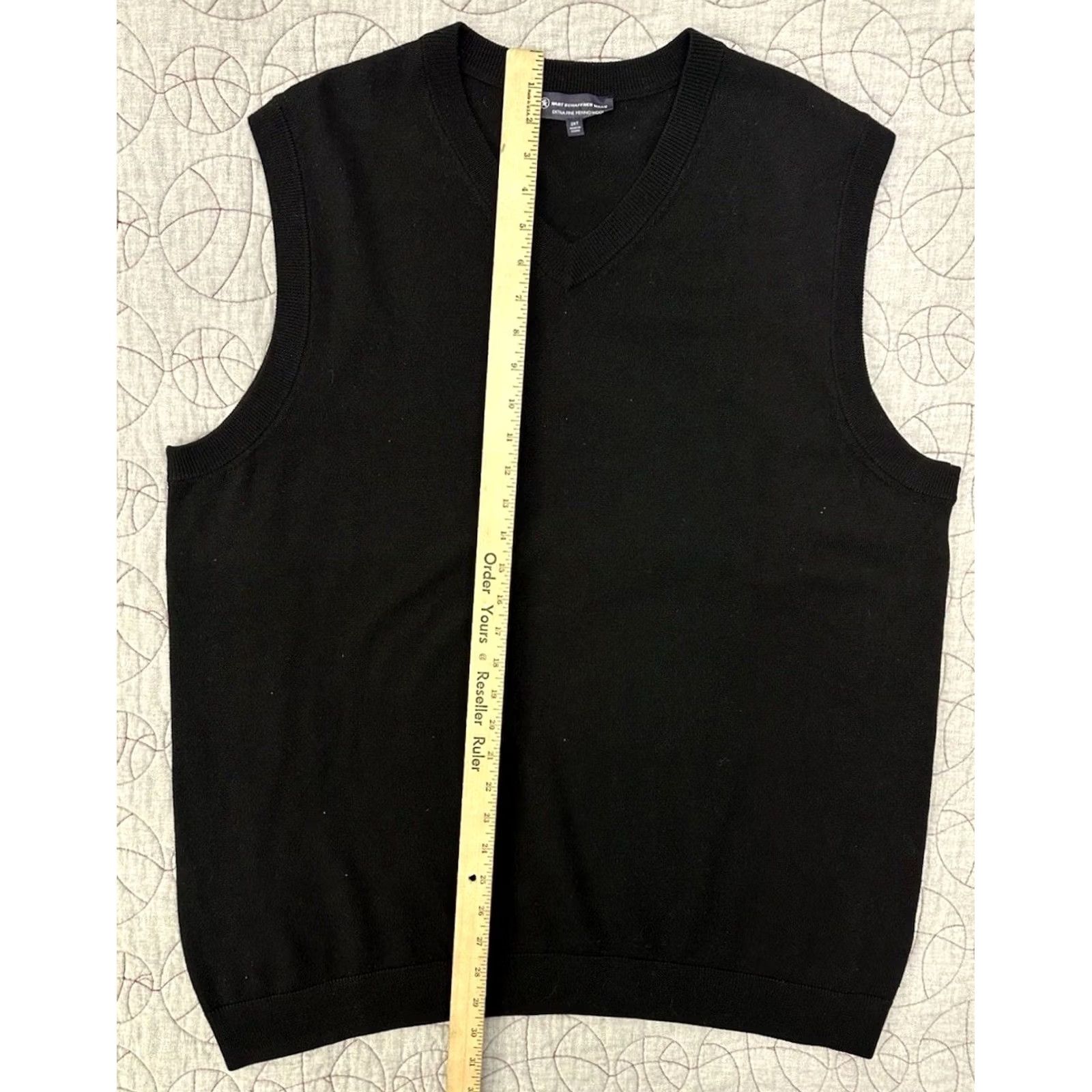 Hart Schaffner Marx Hart Schaffner Marx Merino Wool Vest 2XLT Black Mens V-Neck Sleeveless Breathing Lightweight Big & Tall Shop Golf Business Casual Vest Size US XXL / EU 58 / 5 - 5 Thumbnail