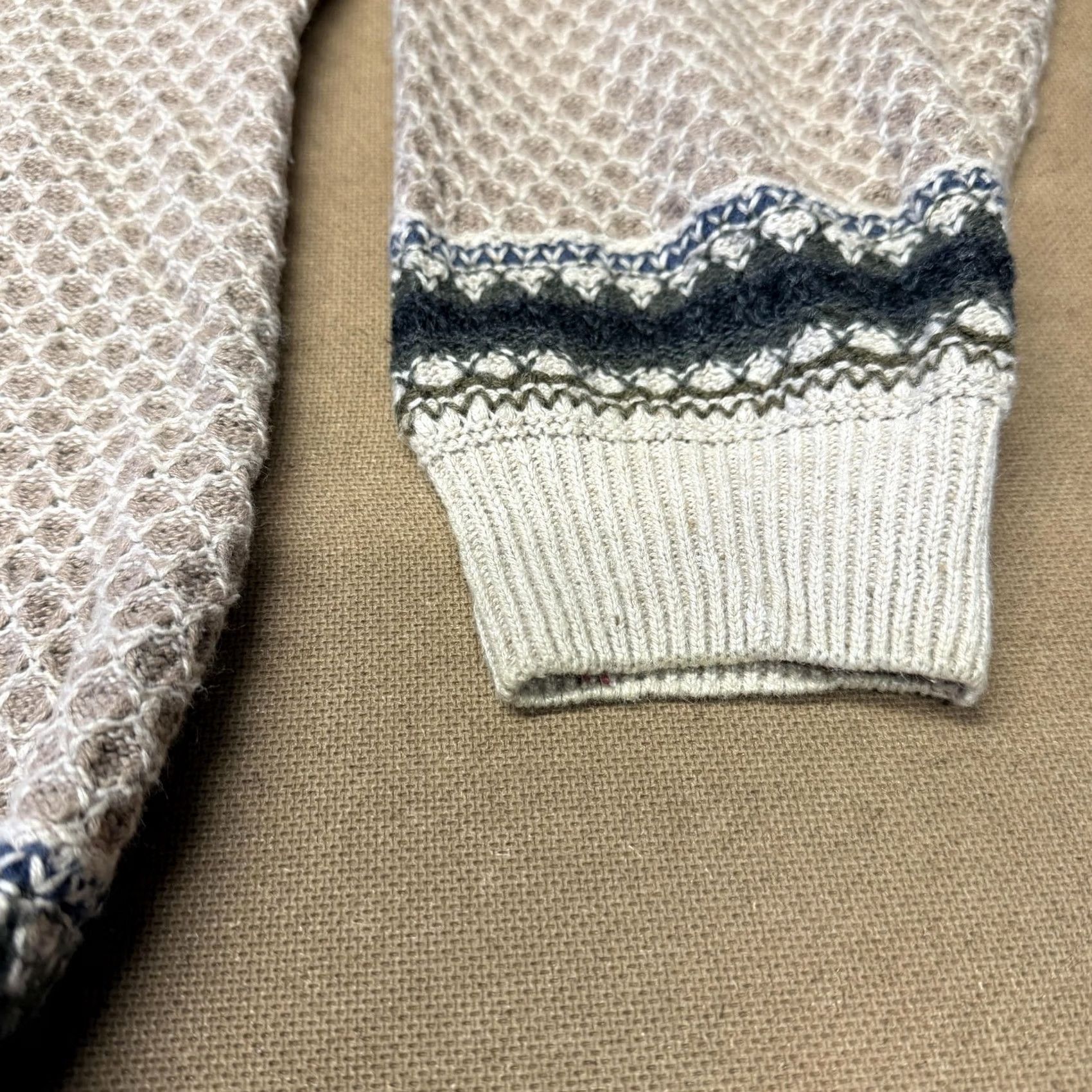 Vintage VINTAGE Etchings Sweater Mens XL Beige Pattern Knit Henley 90s Han Kung? Size US XL / EU 56 / 4 - 4 Thumbnail