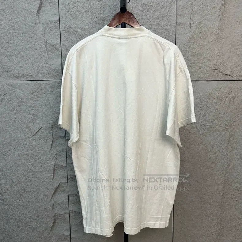 Balenciaga Balenciaga Different Apple Embroidered Logo Beige Short Sl Size US M / EU 48-50 / 2 - 2 Thumbnail