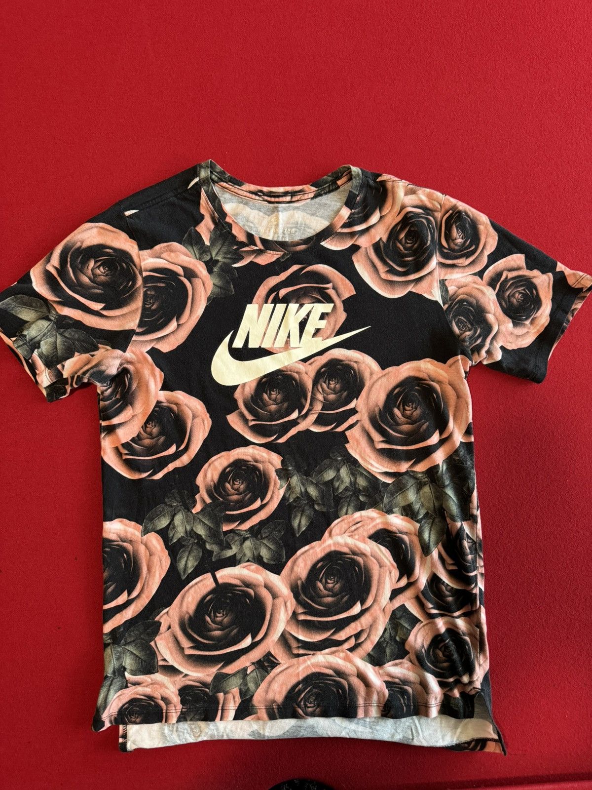 Nike Nike Pink Rose T-Shirt Size US S / EU 44-46 / 1 - 1 Thumbnail