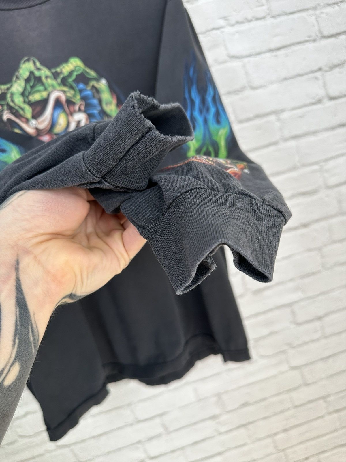 Vintage (L) THRASHED DEMENTED CLOWN Faded Vintage Longsleeve Tee Size US L / EU 52-54 / 3 - 8 Thumbnail