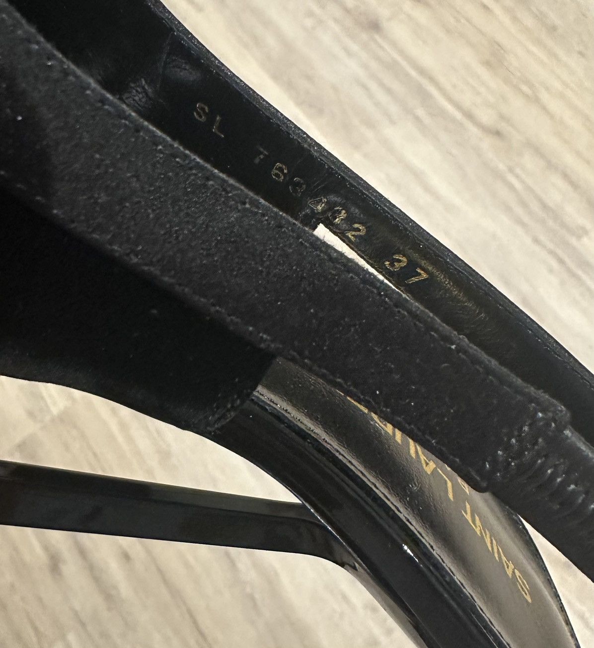 Saint Laurent Paris Saint Laurent Victoire Slingback Pumps in Velvet Size US 7 / IT 37 - 6 Thumbnail
