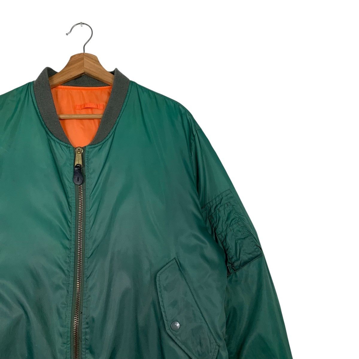 Vintage PHANTOM MILITARY MA1 Bomber Jacket Flight Jacket #2334-C104 Size US L / EU 52-54 / 3 - 5 Thumbnail