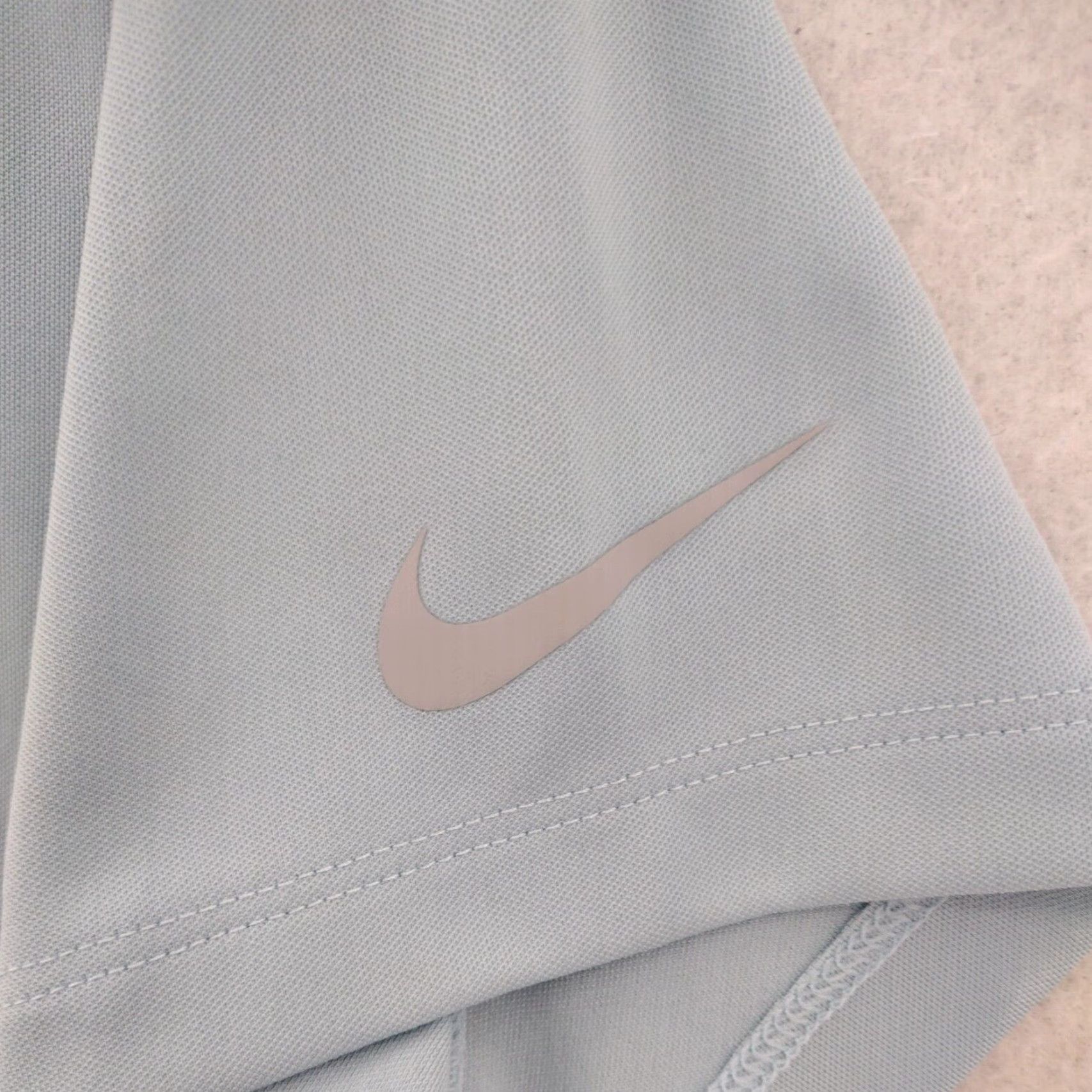 Nike Nike Shirt Womens Large Blue Dri-Fit Short Sleeve Polo Size L / US 10 / IT 46 - 3 Thumbnail