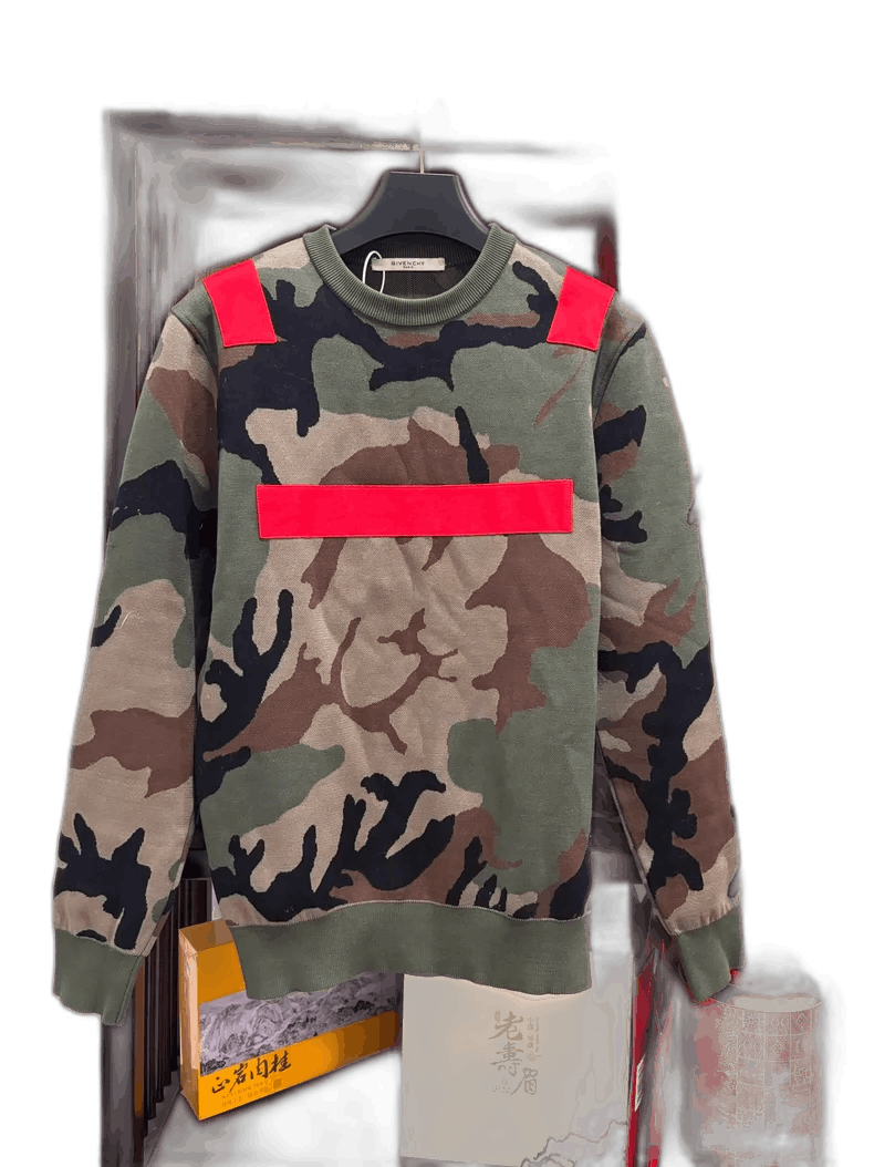 Other Givenchy Givenchy Layered Thick Sweatshirt Size M -2507 Size US M / EU 48-50 / 2 - 1 Thumbnail