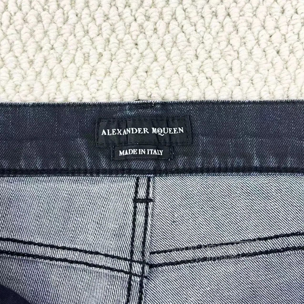 Alexander McQueen black distressed side. Size US 44 / EU 60 - 3 Thumbnail