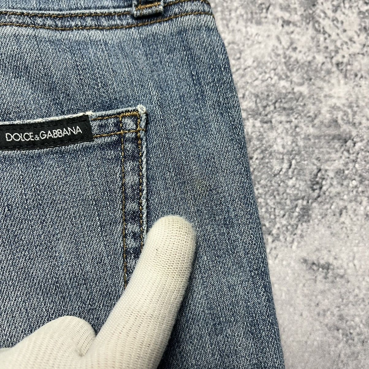 Dolce & Gabbana Vintage Dolce & Gabbana Distressed Blue Denim Jeans Luxury Size 30" / US 8 / IT 44 - 17 Thumbnail