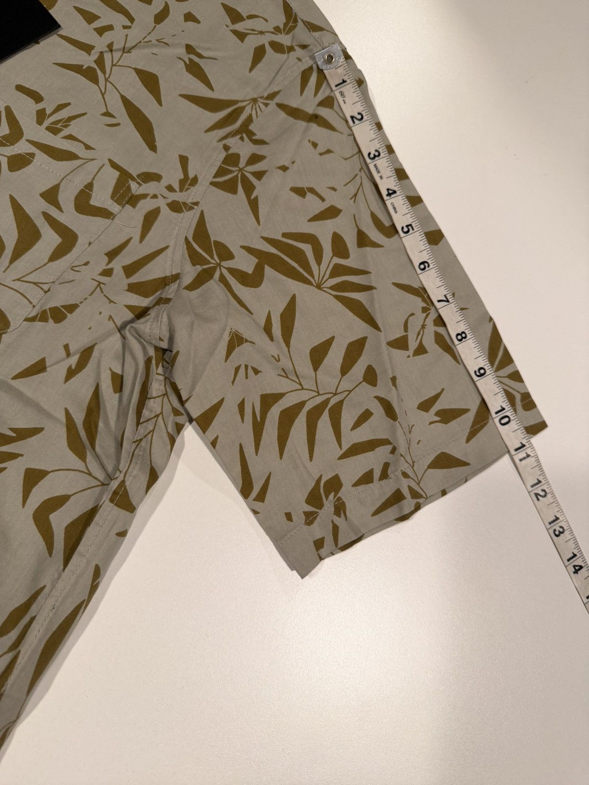 Saint Laurent Paris Saint Laurent men Hawaiian shirt. L. $890 Size US L / EU 52-54 / 3 - 6 Thumbnail