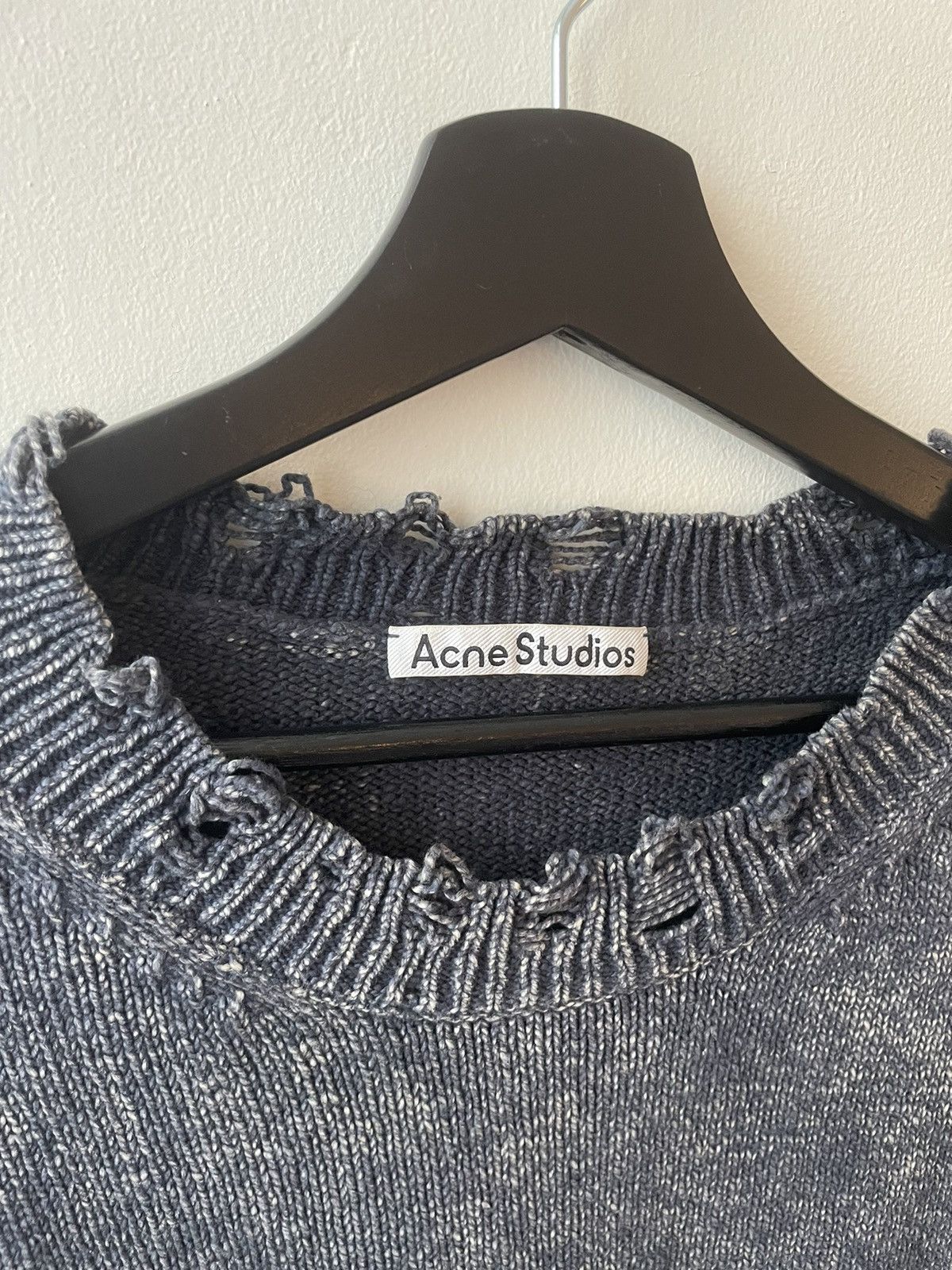Acne Studios *RARE GRAIL* Acne Studios washed faded sweater distressed Size US L / EU 52-54 / 3 - 7 Thumbnail