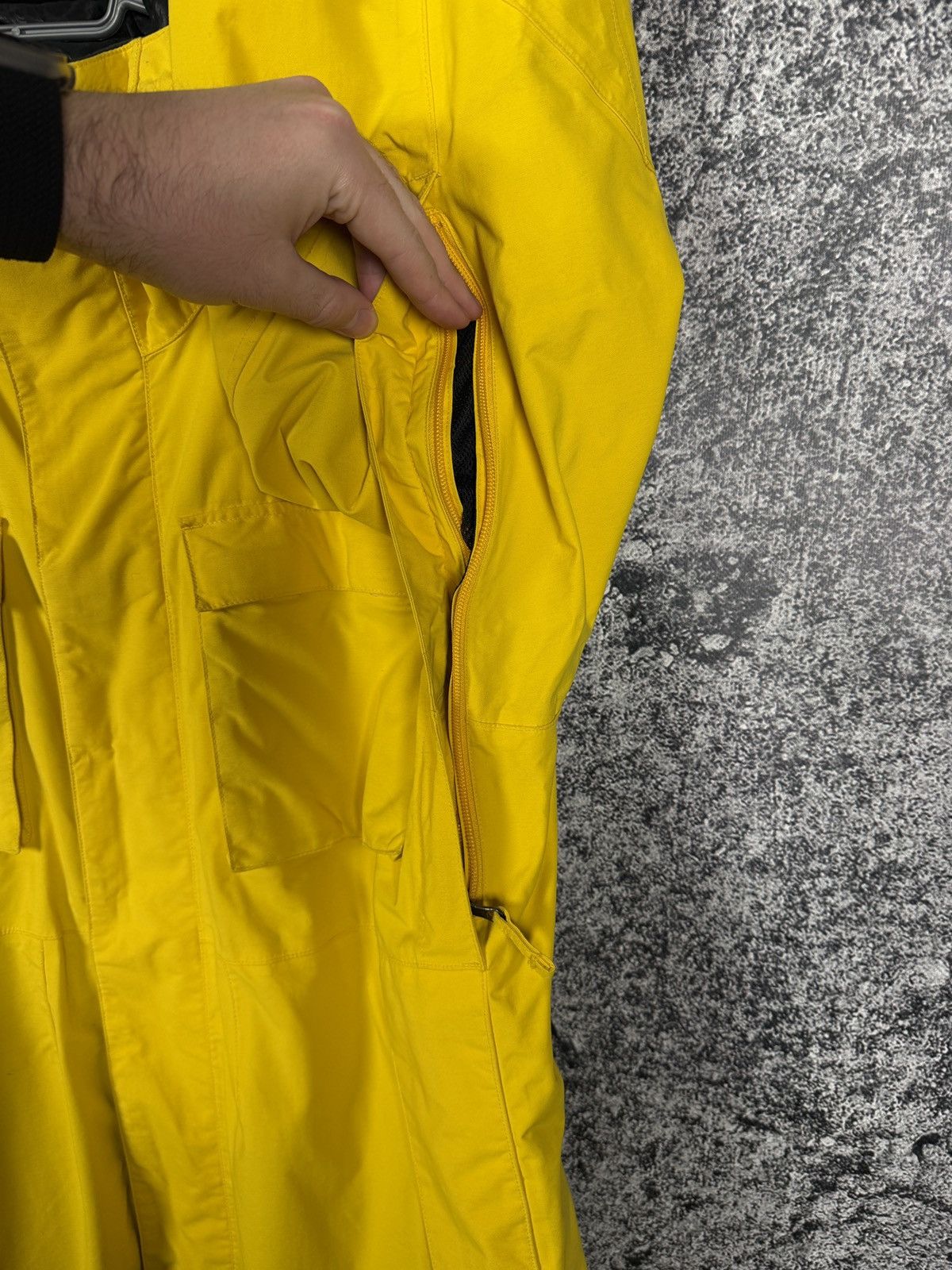 The North Face The North Face HyVent Jacket Windbreaker Outdoor Parka Sz L Size US L / EU 52-54 / 3 - 8 Thumbnail
