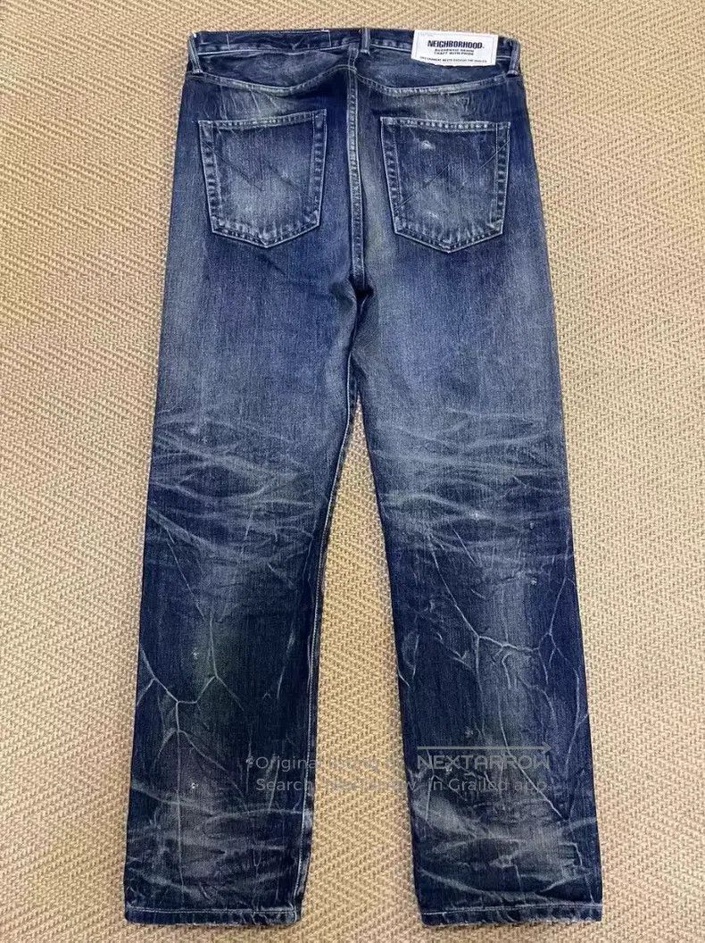 Neighborhood Neighborhood size M Distressed Washed Cut Denim Jeans Size US 27 - 2 Thumbnail