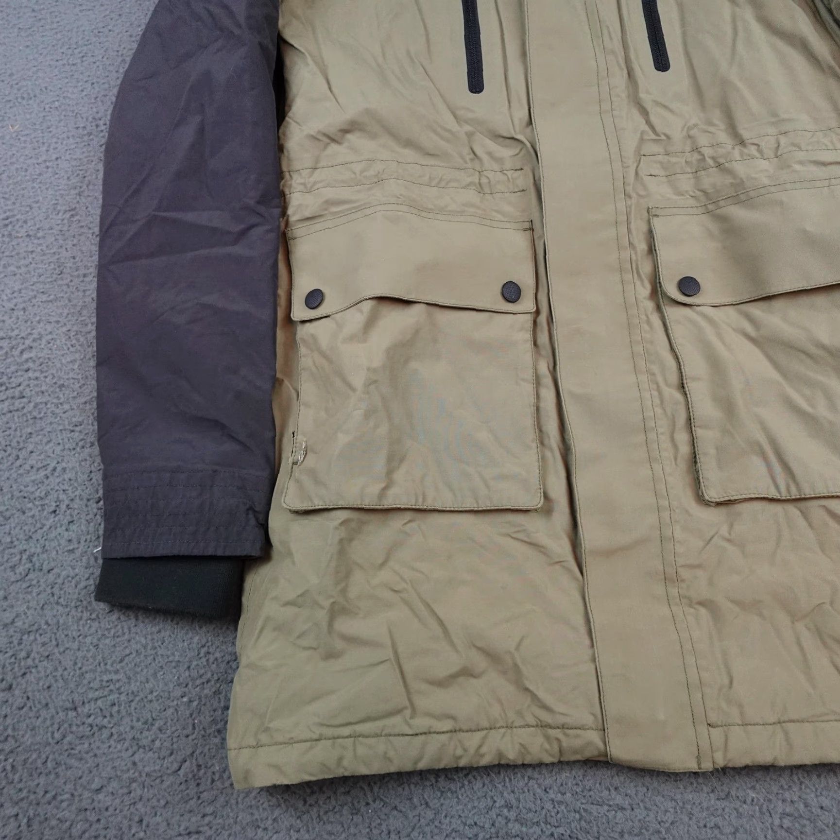 Burton Burton Coat Womens Medium Green Hooded Parka Insulated Ski Winter Faux Fur Trim Zip Pockets Size M / US 6-8 / IT 42-44 - 3 Thumbnail