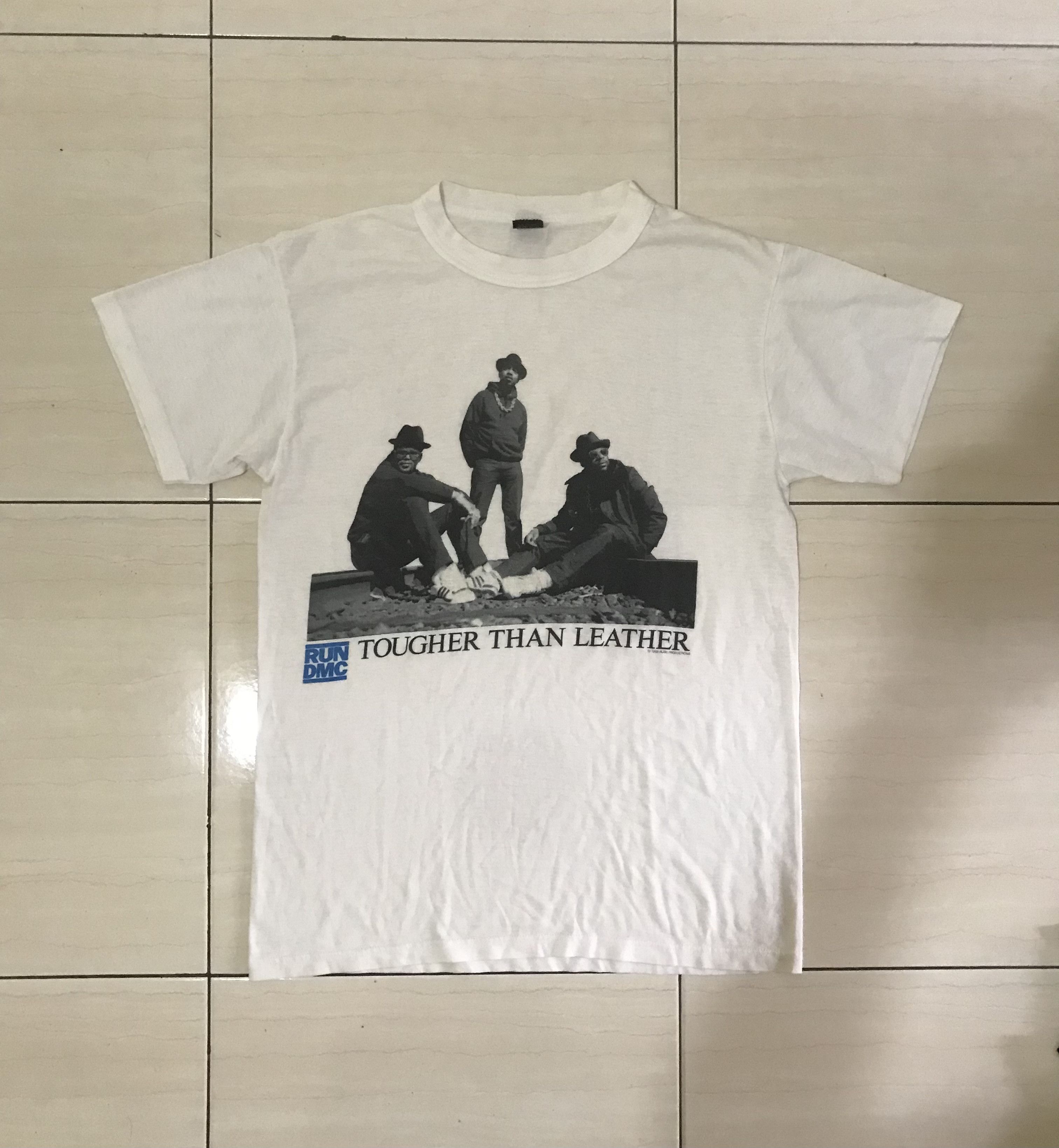 RUN DMC × Rap Tees × Vintage 💯 TRUE Vintage 80’sRUN DMC Tougher than Leather Size US M / EU 48-50 / 2 - 1 Thumbnail