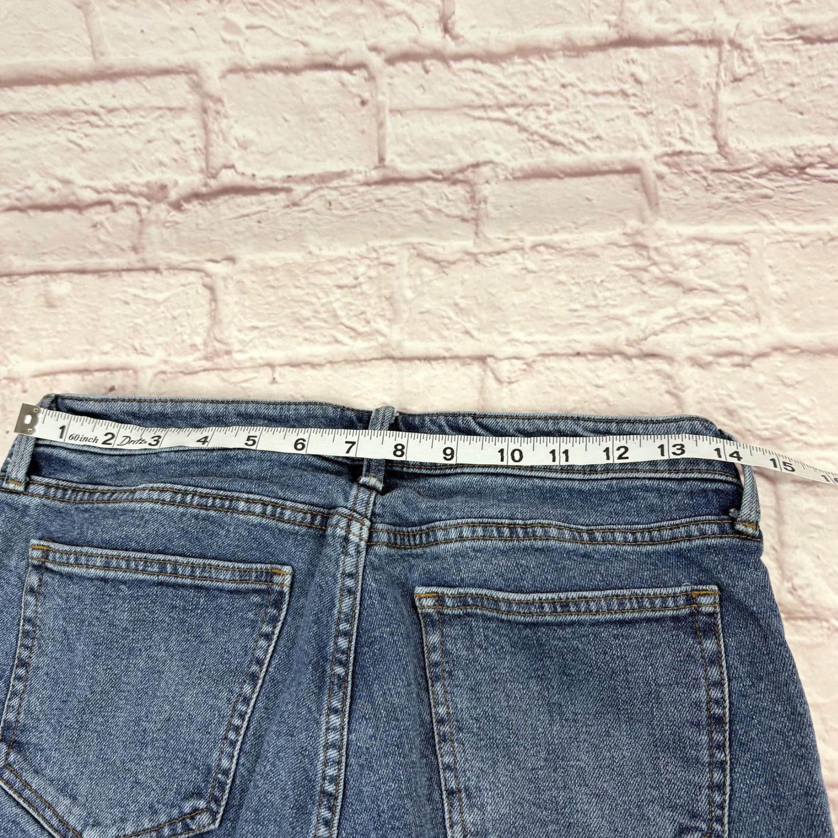 Gap Gap Jeans Womens 28x25 Blue Low Rise Cropped Distressed Raw Hem Denim Size 28" / US 6 / IT 42 - 7 Thumbnail