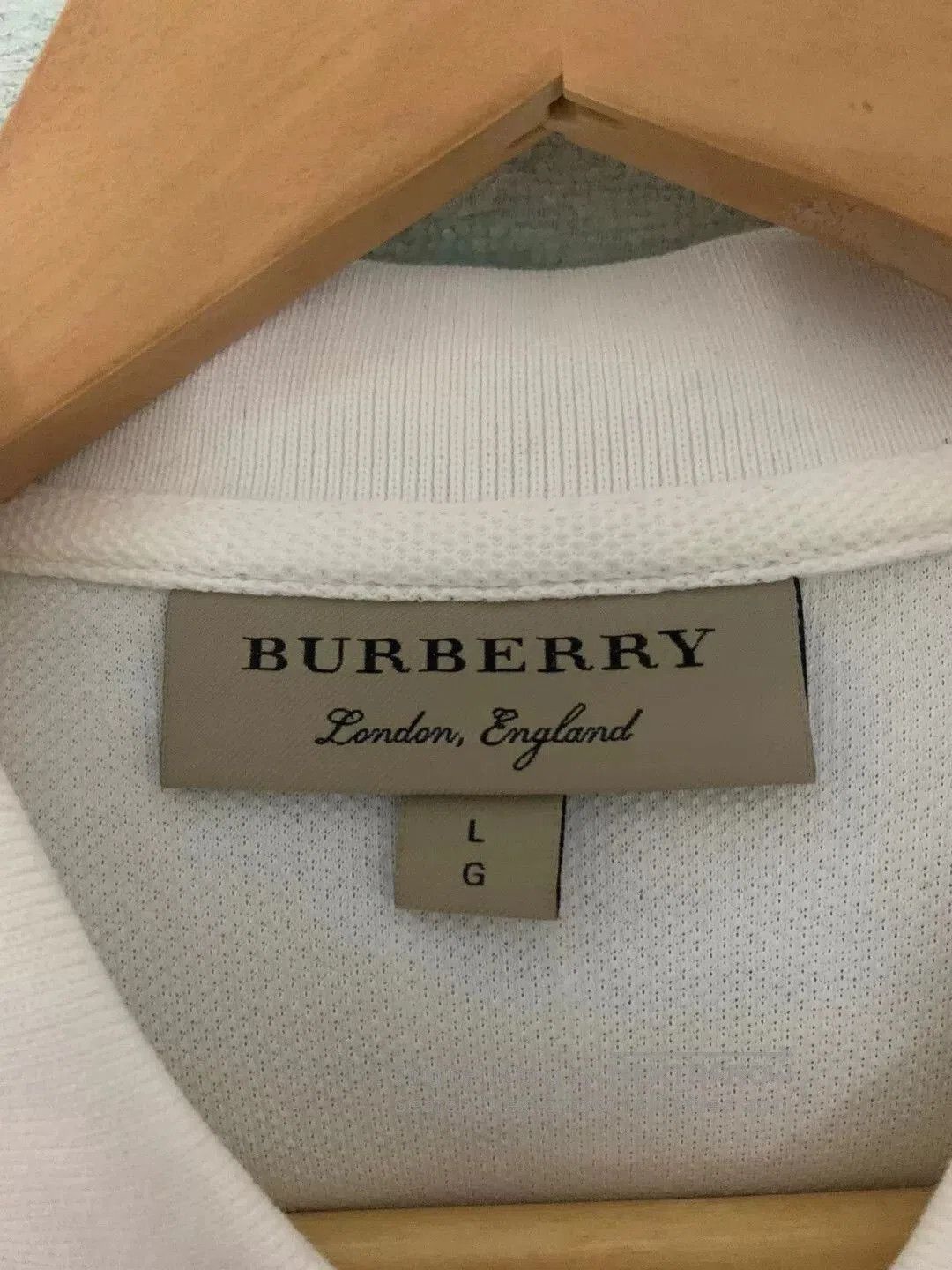 Burberry Burberrys Embroidered Polo Shirt Size L. Size US L / EU 52-54 / 3 - 3 Thumbnail