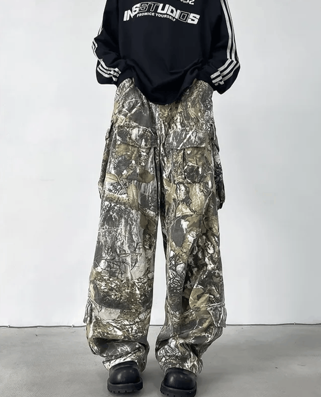 Japanese Brand Camouflage Baggy Cargo Jeans Size US 30 / EU 46 - 1 Thumbnail