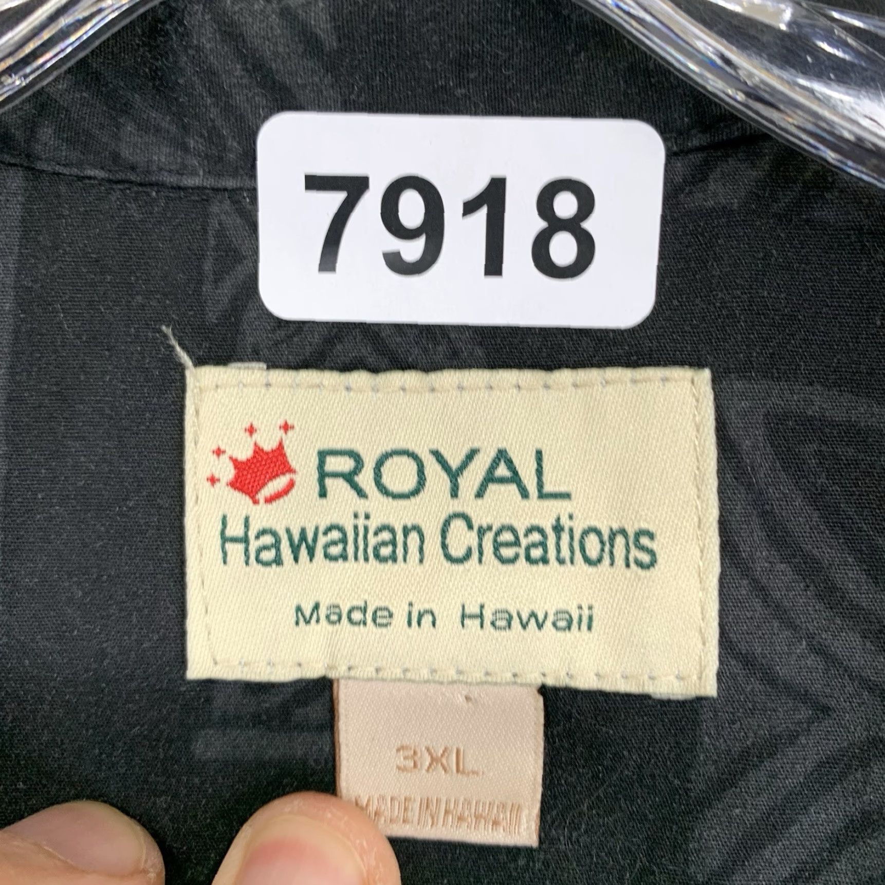 Vintage VINTAGE Royal Hawaiian Men’s Shirt 3XL Cotton Black Turtles Surf Board Beach Casual Summer Size US XXL / EU 58 / 5 - 3 Thumbnail