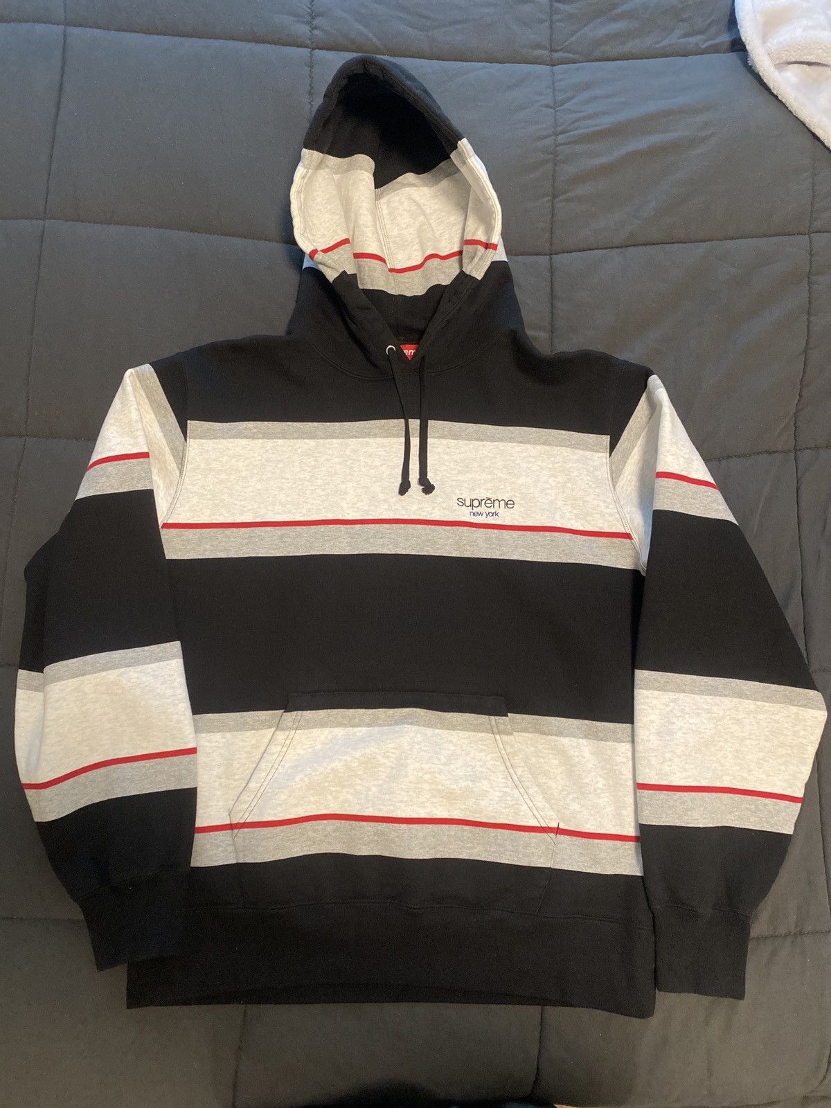 Supreme Supreme Stripe Hooded Sweatshirt Size US L / EU 52-54 / 3 - 1 Thumbnail