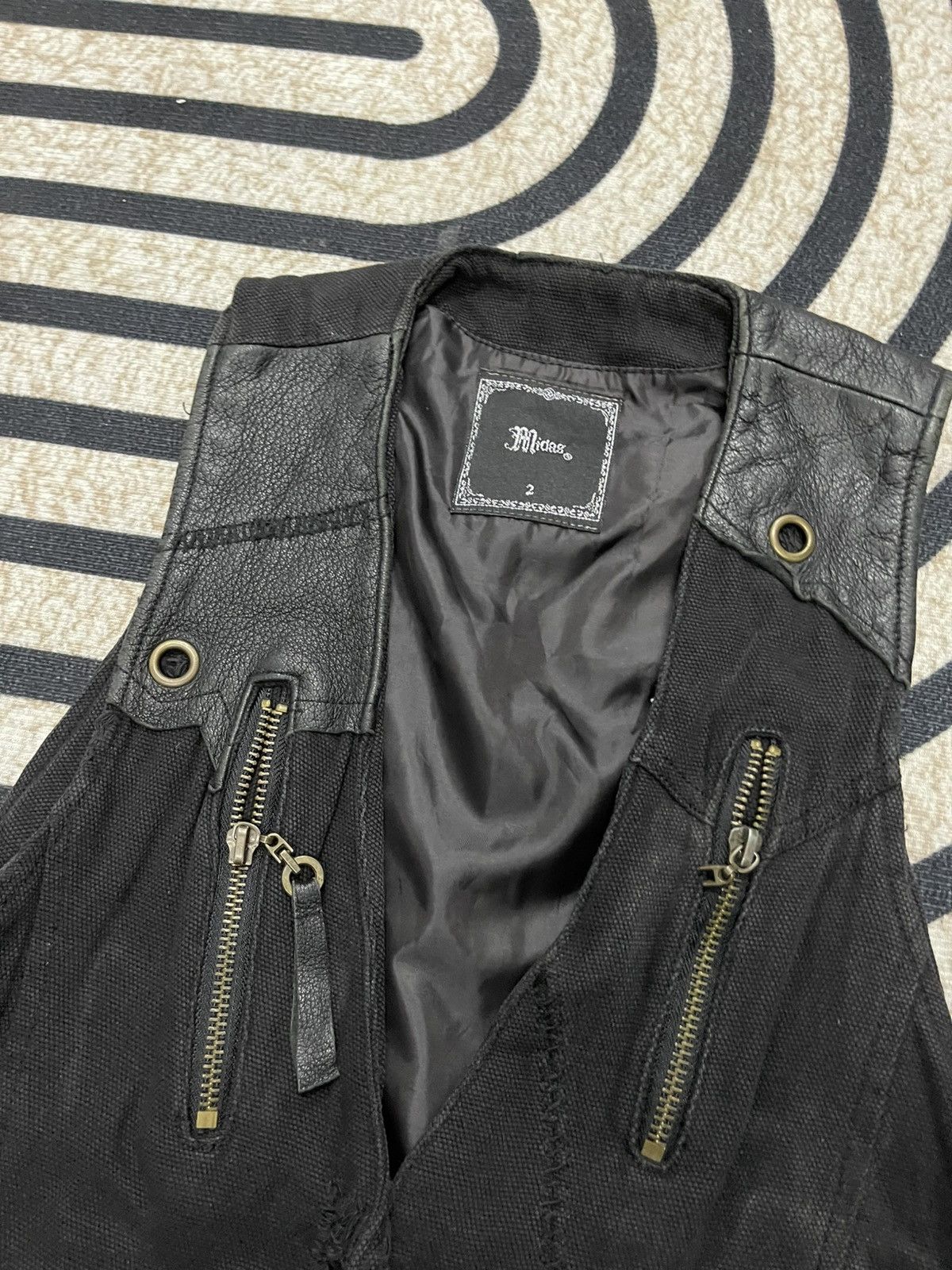 If Six Was Nine 2000s MIDAS PUNK VEST COTTON LEATHER DISTRESSED Size US S / EU 44-46 / 1 - 6 Thumbnail