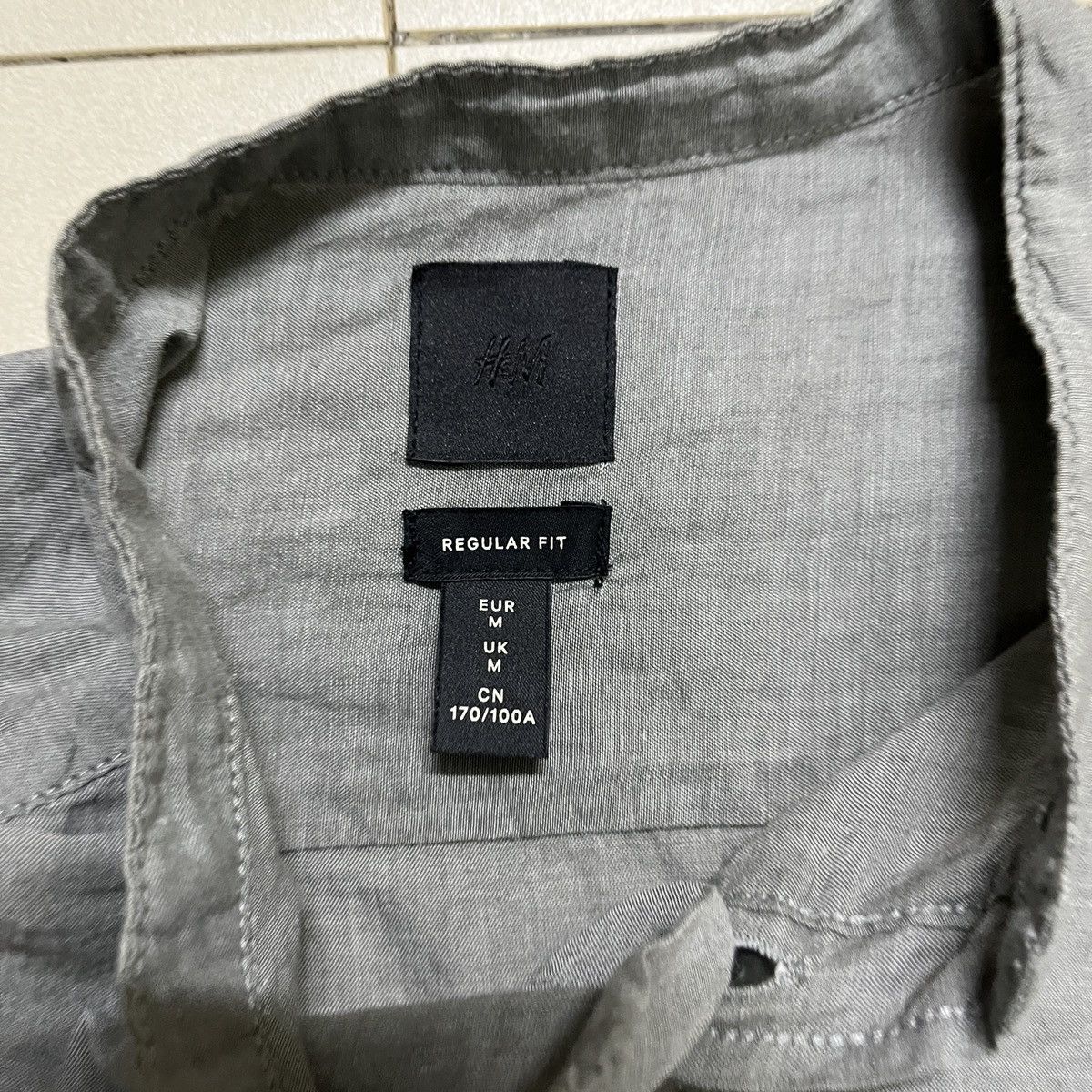 Designer × H&M H&M Mandarin Collar Light Shirt Size US M / EU 48-50 / 2 - 11 Thumbnail