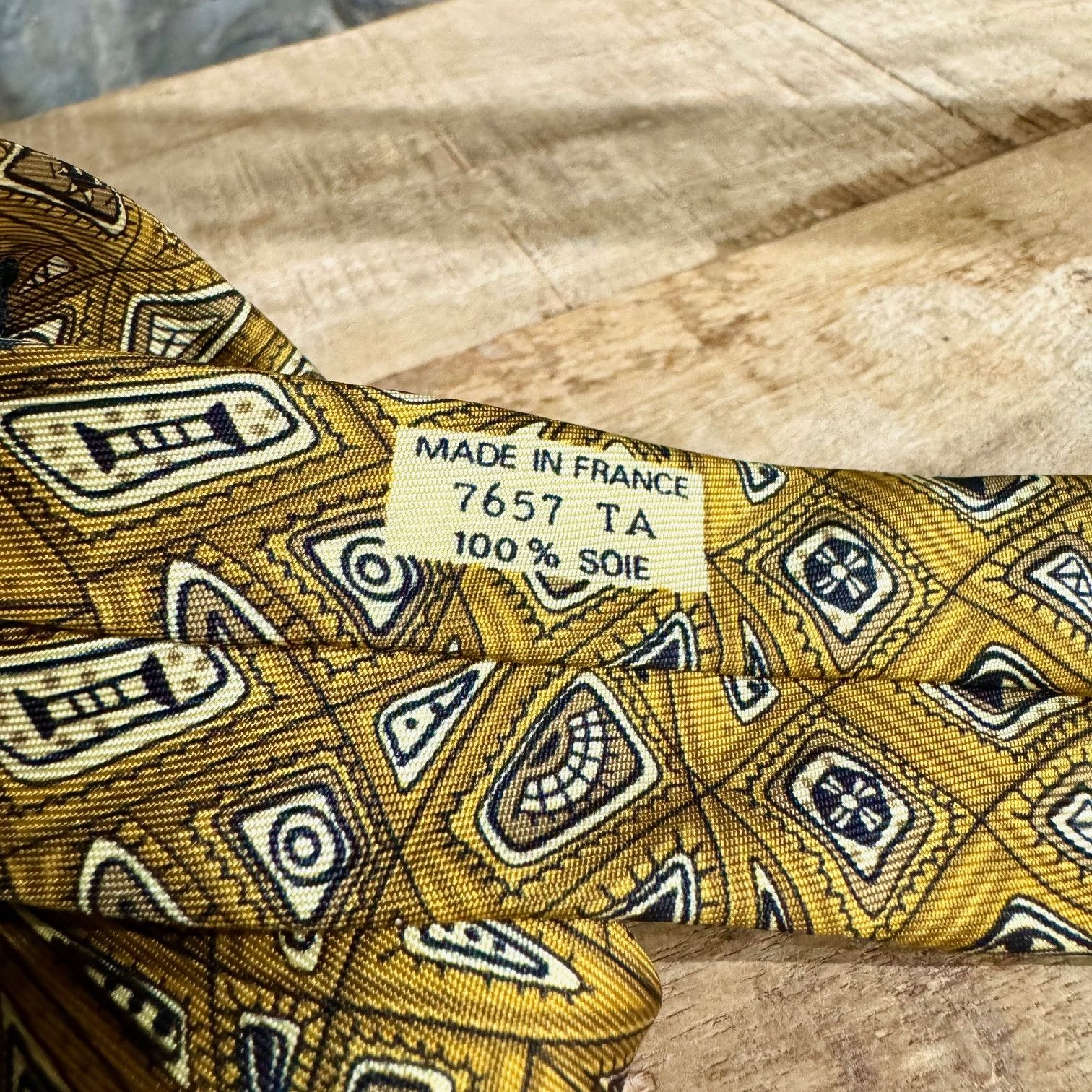 Hermes Hermès Ochre Gold Abstract Print Silk Tie Size ONE SIZE - 3 Thumbnail