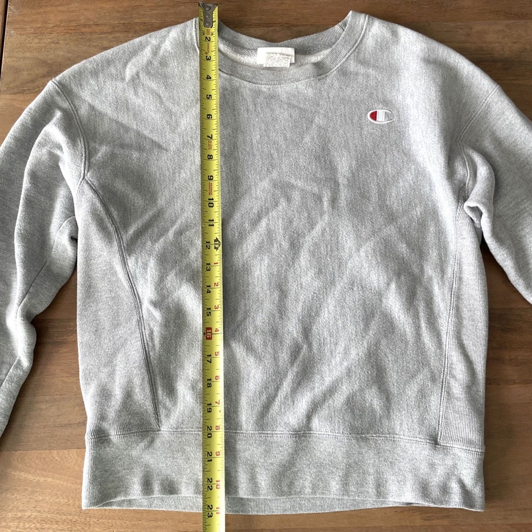 Champion Champion Reverse Weave Sweatshirt Womens Small Gray Fleece Pullover Crew Neck Long Sleeve Regular Fit Logo Solid Vintage? No—remove mystery. Size S / US 4 / IT 40 - 7 Thumbnail