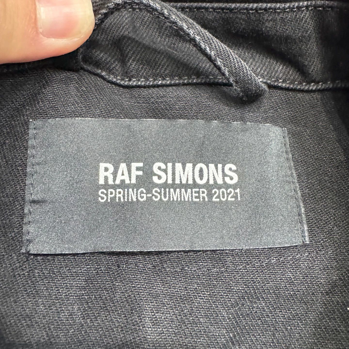 Raf Simons Raf Simons Leather Tag Oversized Denim Jacket S Size US S / EU 44-46 / 1 - 2 Thumbnail