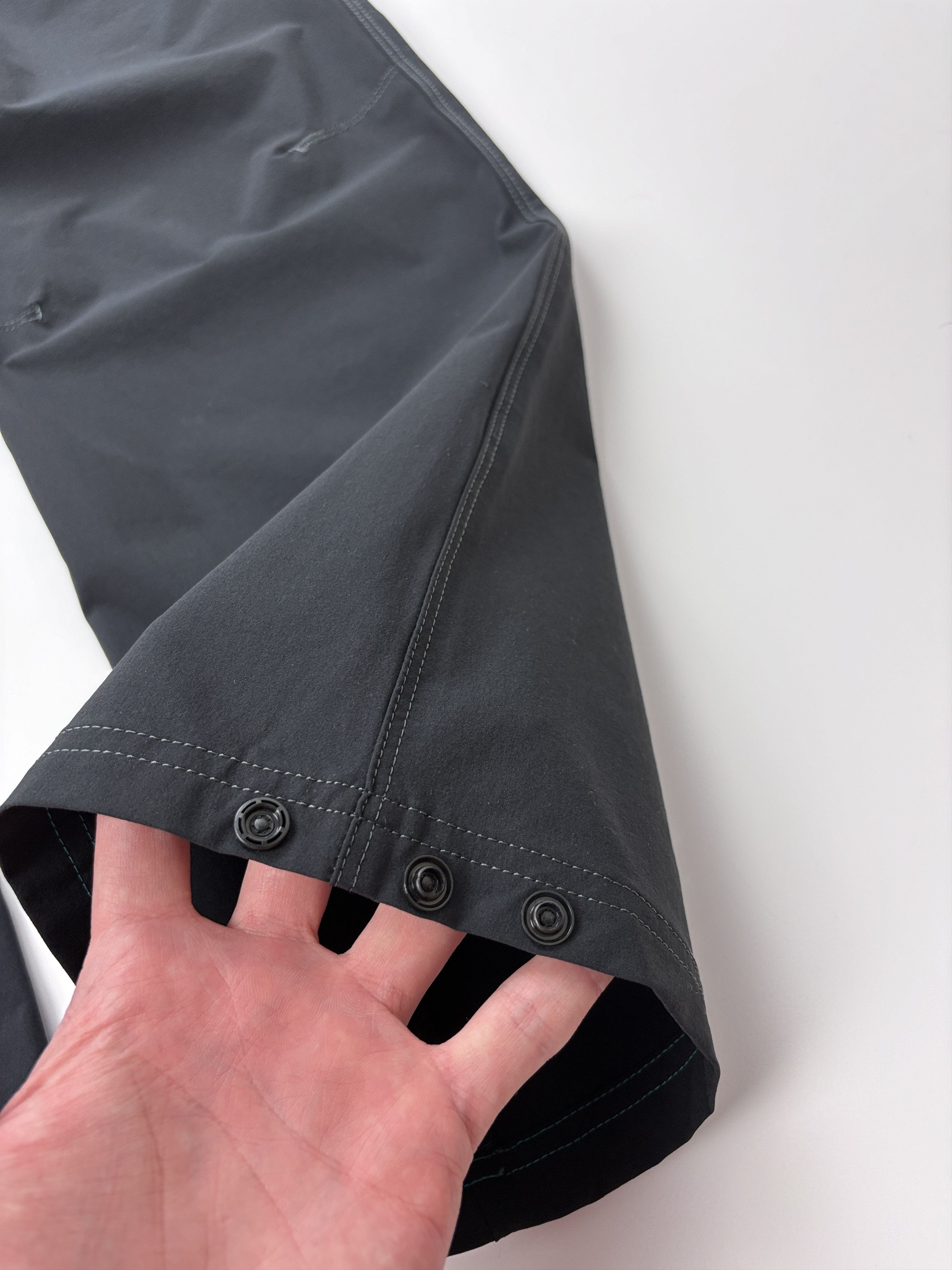 Adidas Mens Adidas Outdoor Hiking Stretch Pants Black Size 38 Size US 38 / EU 54 - 4 Thumbnail