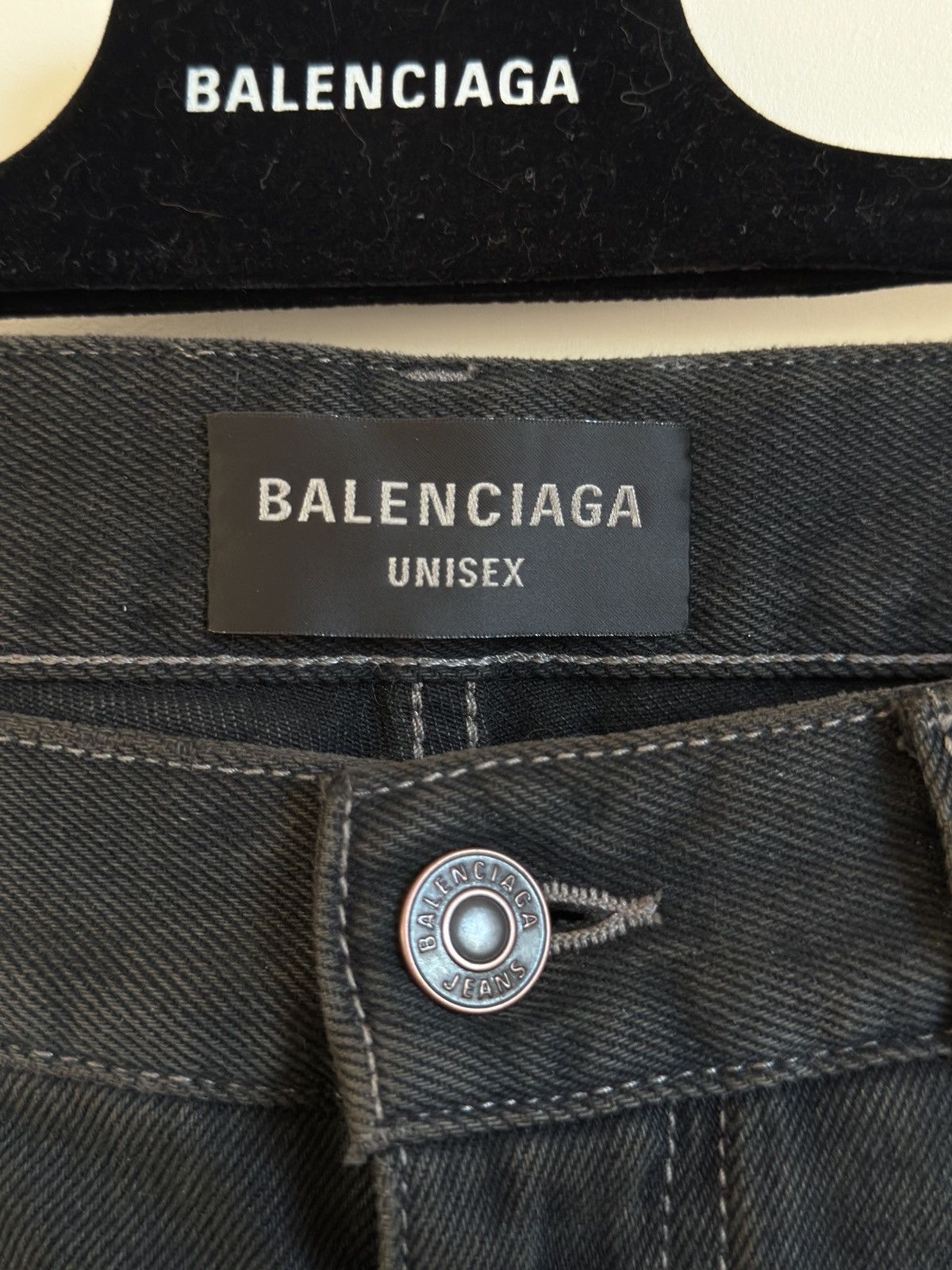 Balenciaga Balenciaga 25SS super low waist jeans Size US 34 / EU 50 - 4 Thumbnail