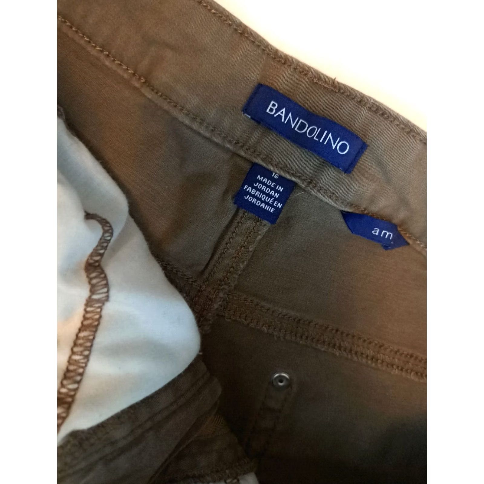 Vintage Bandolino Woman Pants Canvas Khakis 34 in Waist 31 in Inseam 16 Regular Brown 100% Cotton Walking Activewear Womens Size 38" / US 16 / IT 52 - 4 Thumbnail