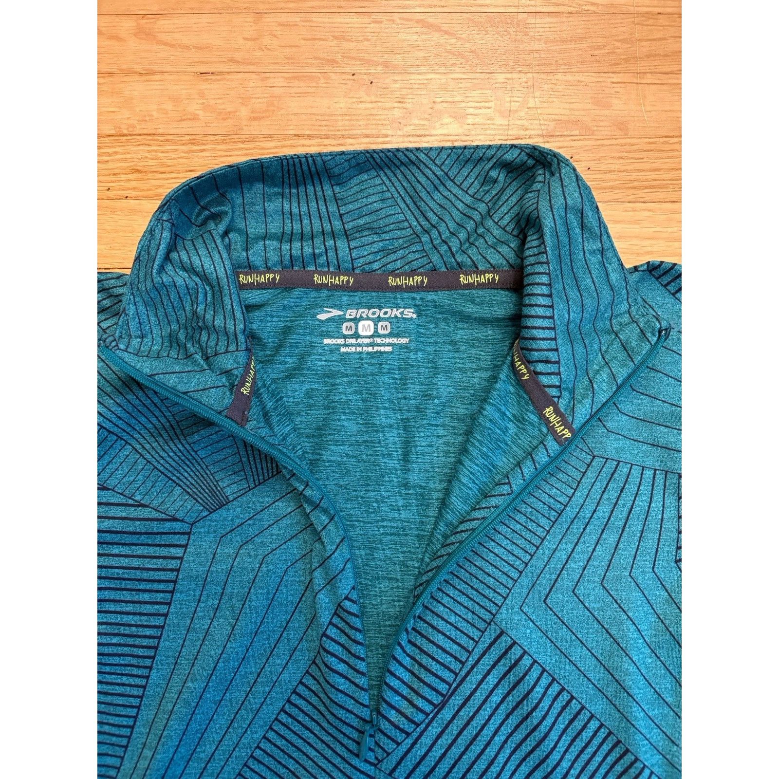 Brooks Brooks Run Happy 1/4 Zip Running Athletic Pullover Shirt M Size M / US 6-8 / IT 42-44 - 4 Thumbnail
