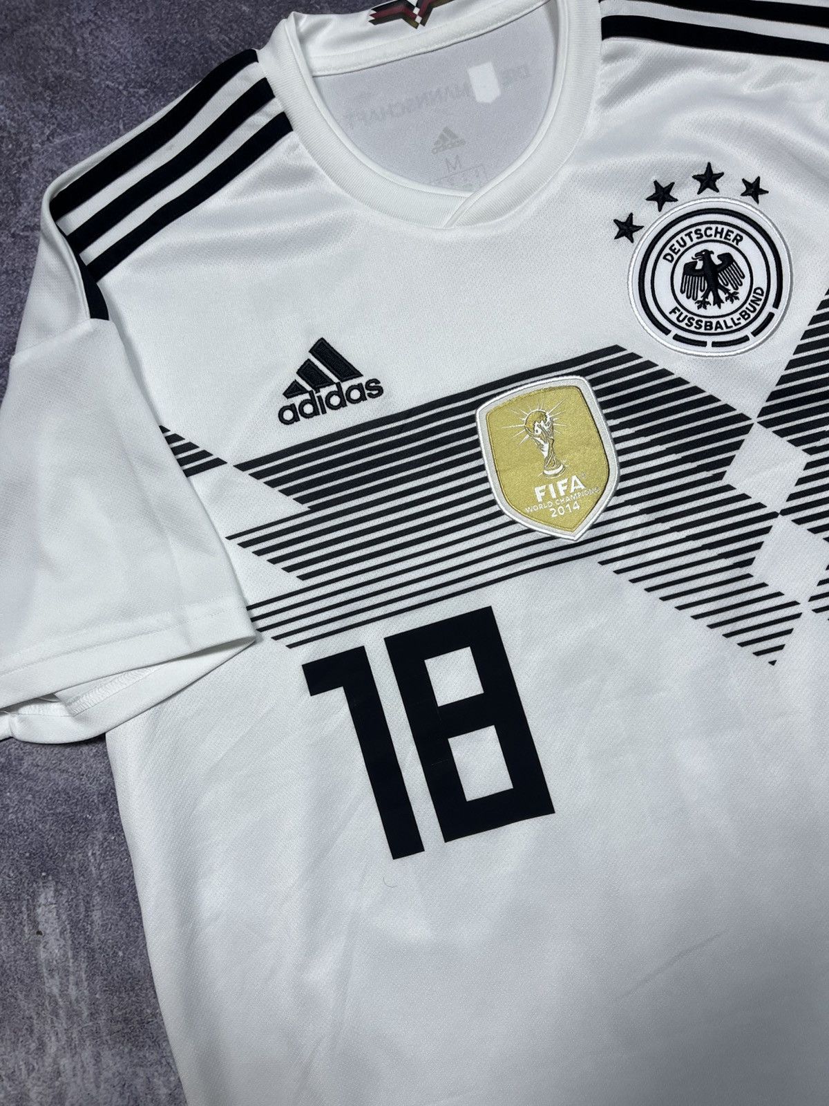 Adidas Adidas Germay Football Jersey #18 Kimmich Home 2018 Size US M / EU 48-50 / 2 - 4 Thumbnail